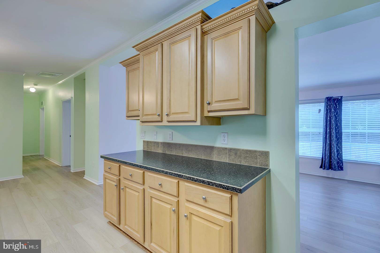 CAVE COLONY - Residential