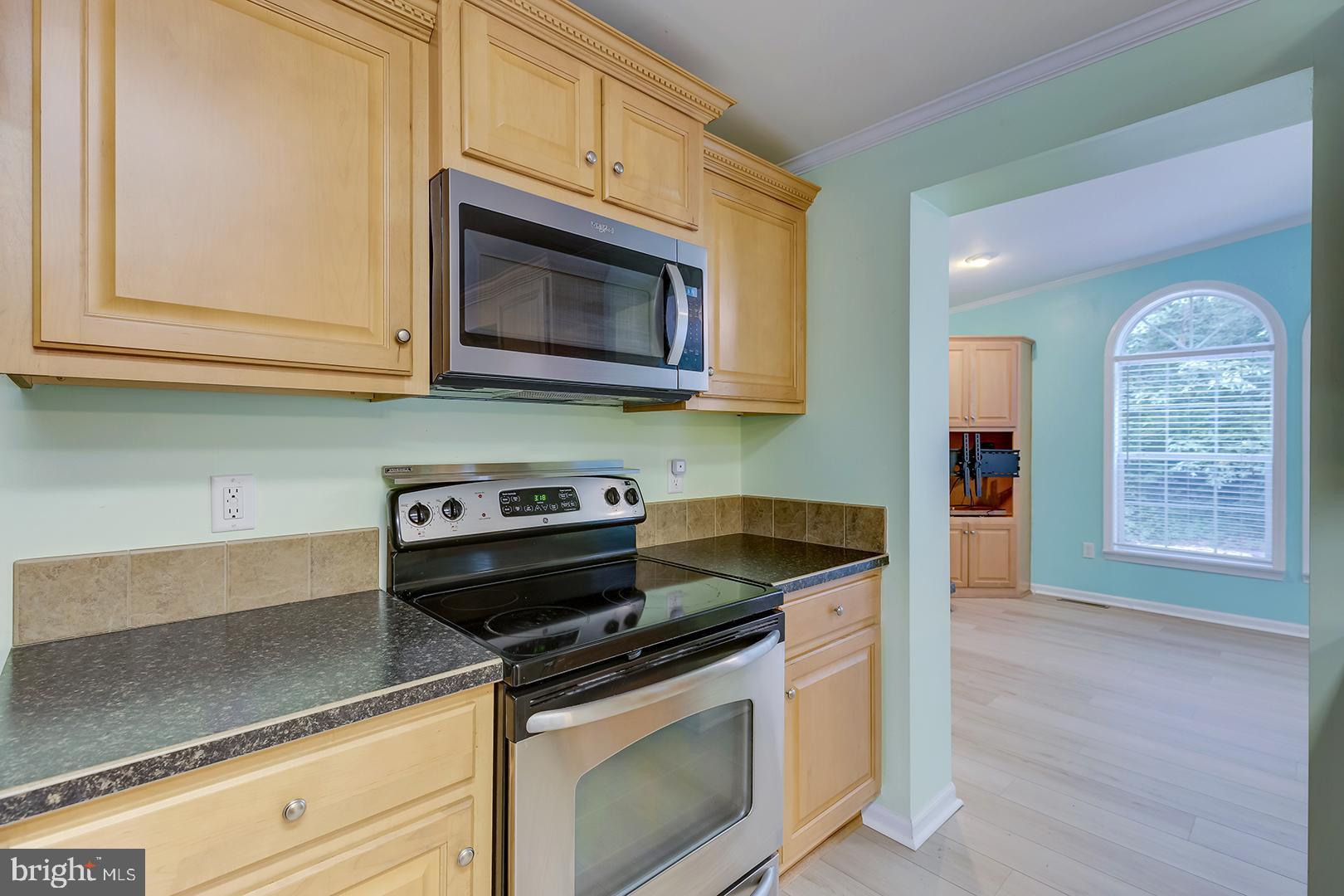 CAVE COLONY - Residential