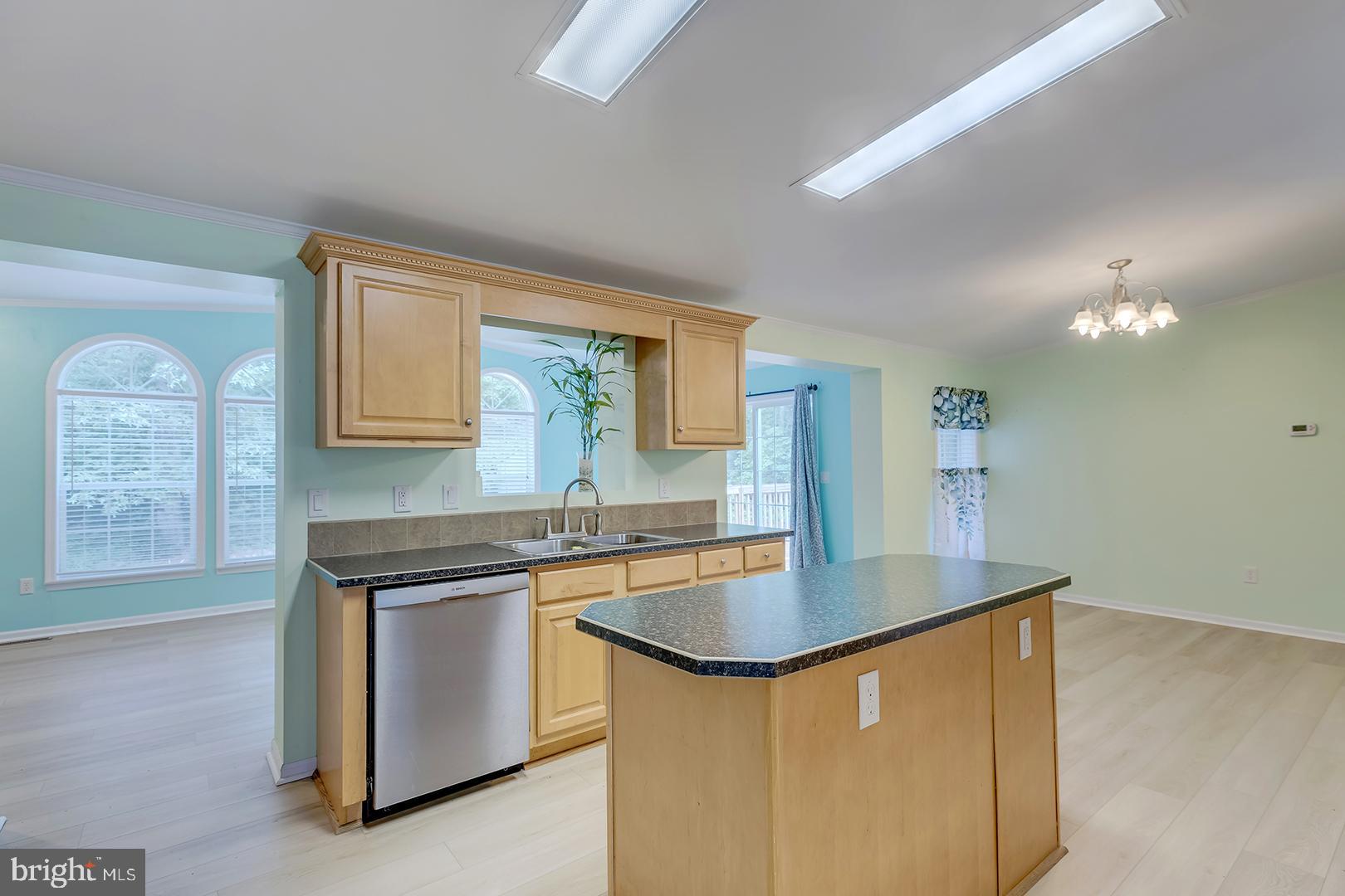 CAVE COLONY - Residential