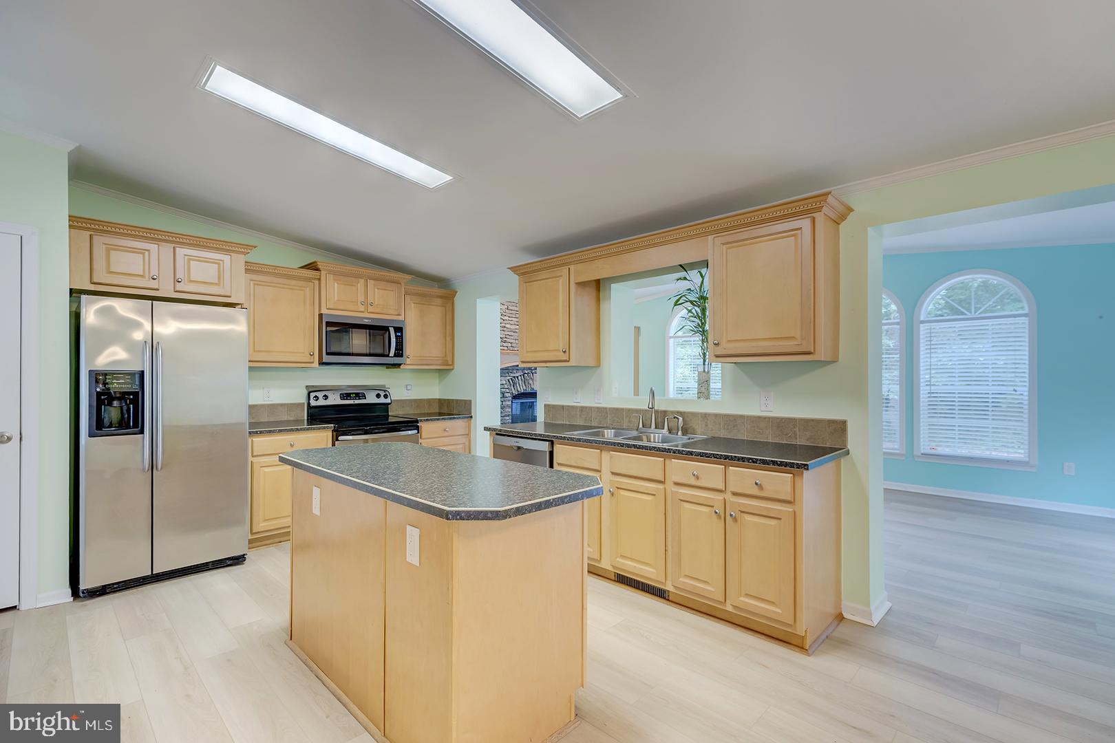 CAVE COLONY - Residential