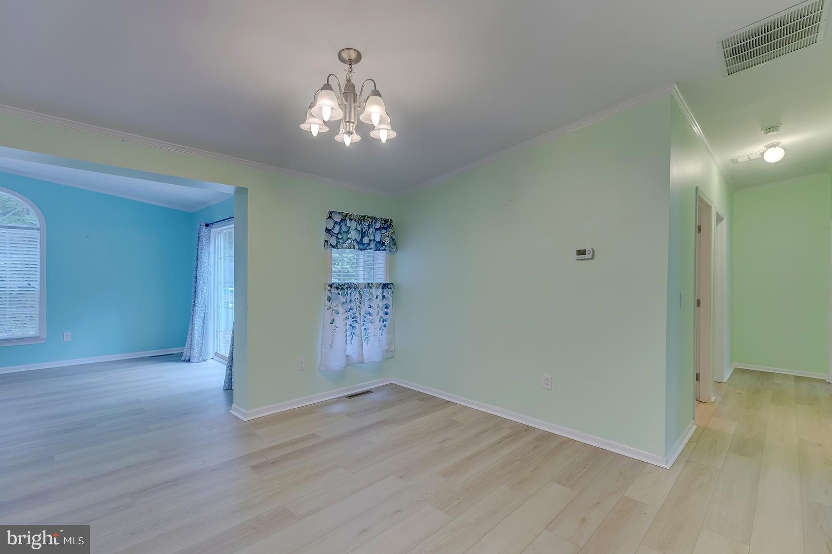 CAVE COLONY - Residential