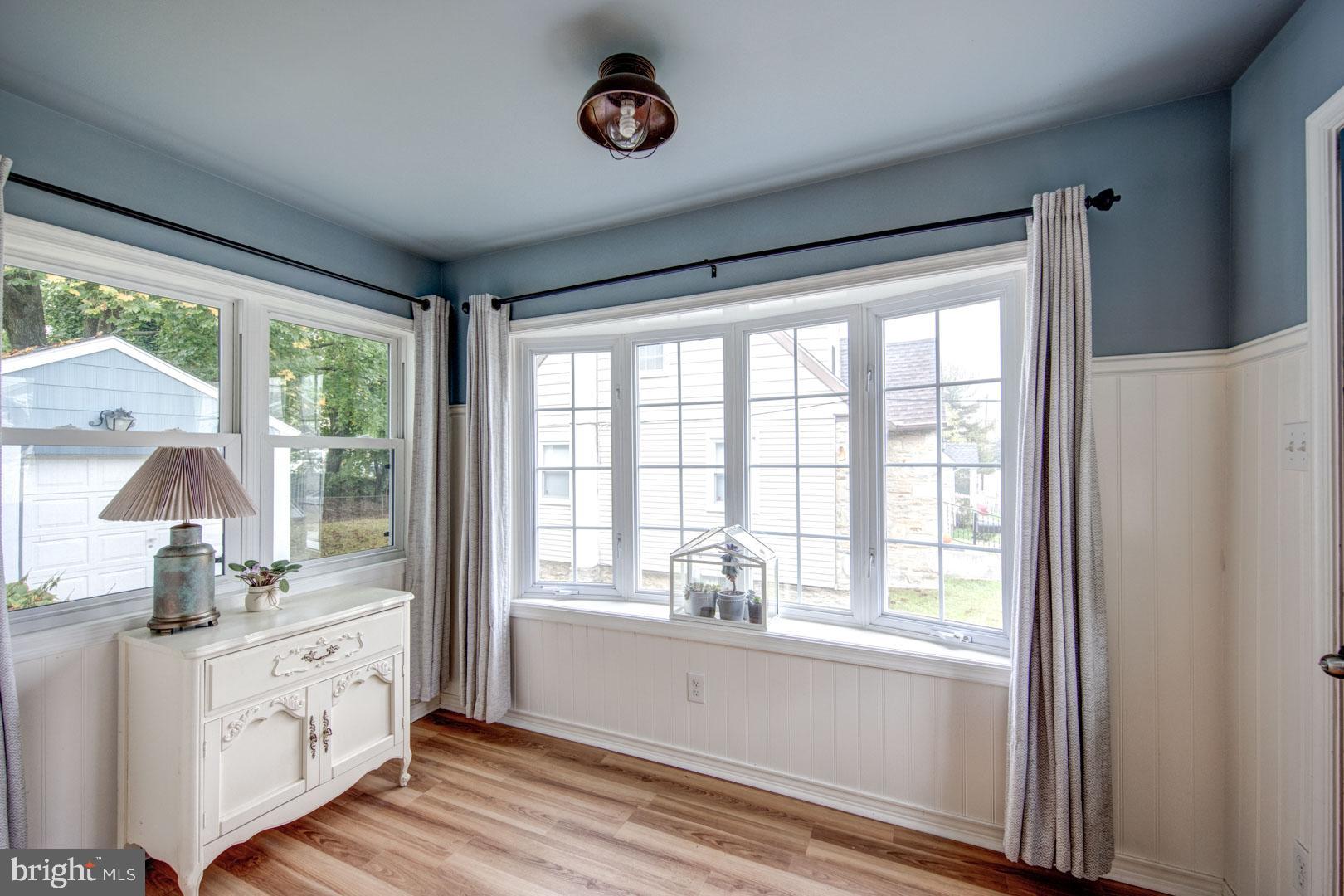 SOMERTON - Residential