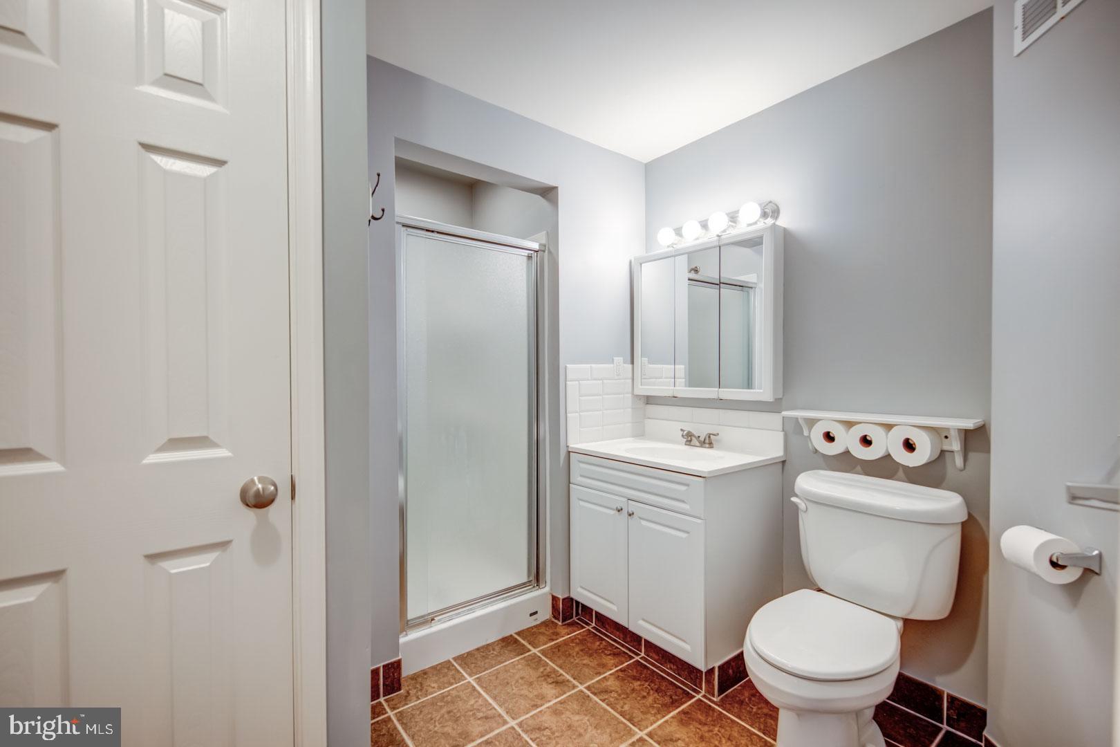 SOMERTON - Residential