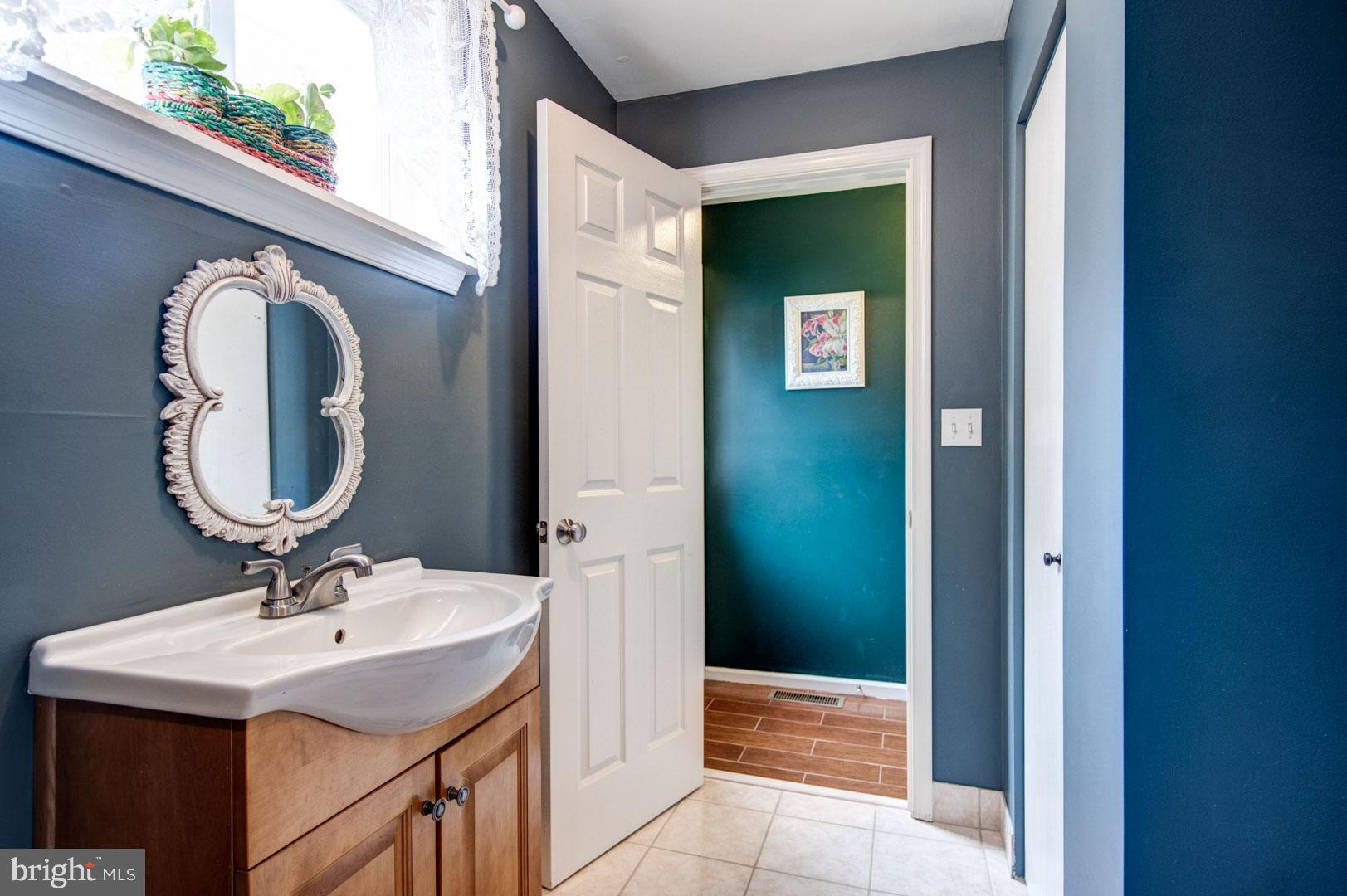 SOMERTON - Residential