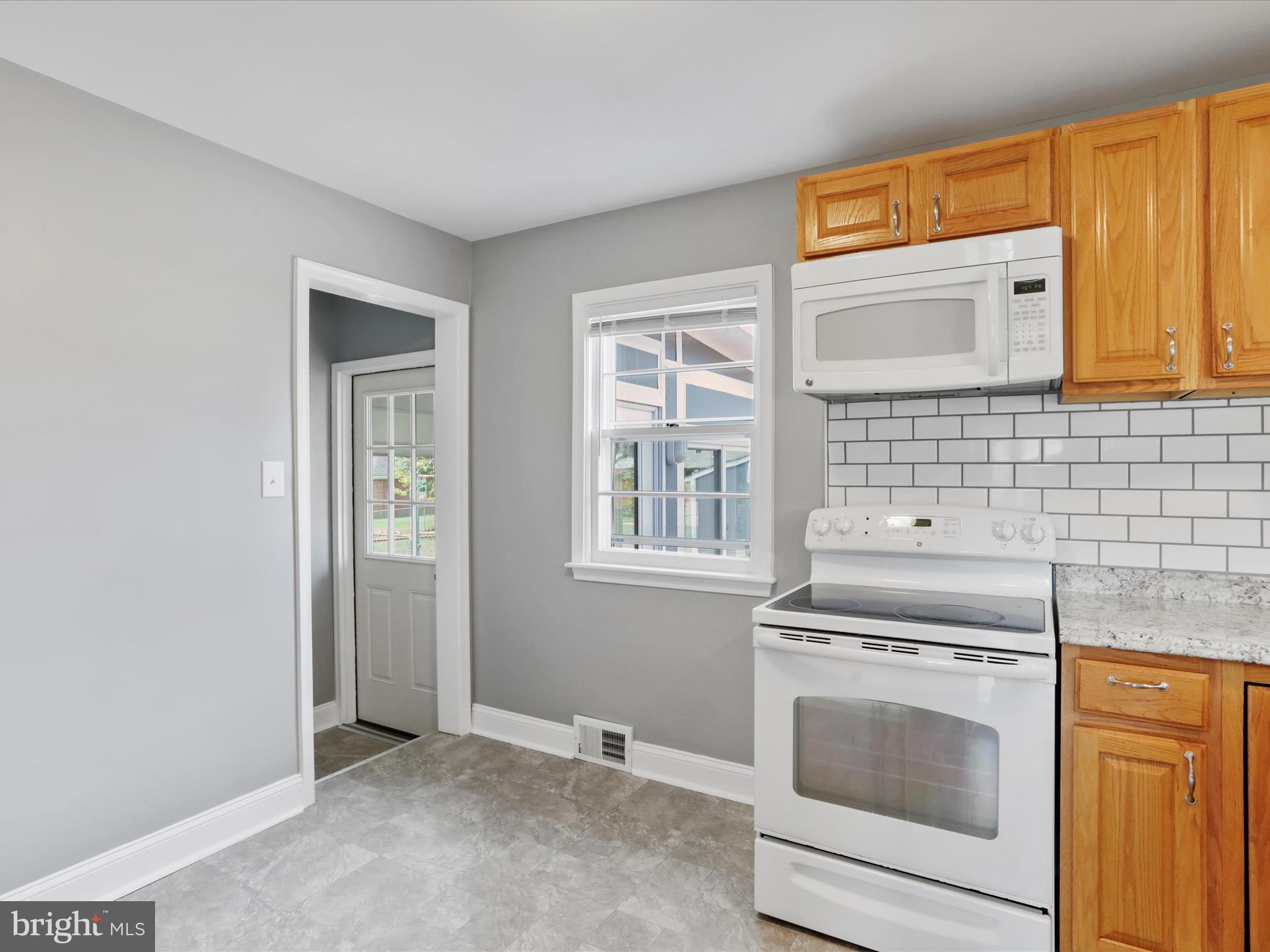 HAGERSTOWN - Residential