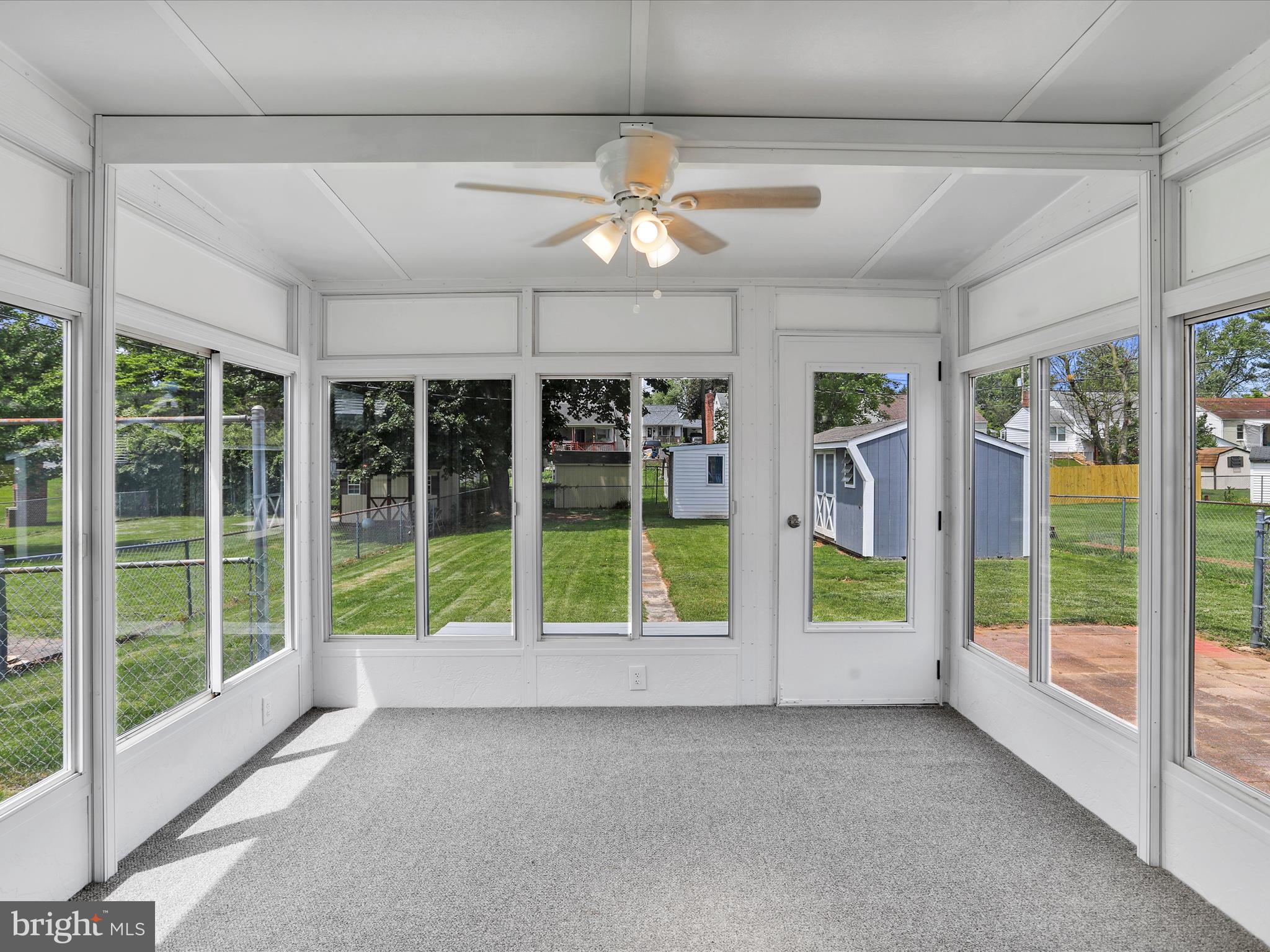 HAGERSTOWN - Residential