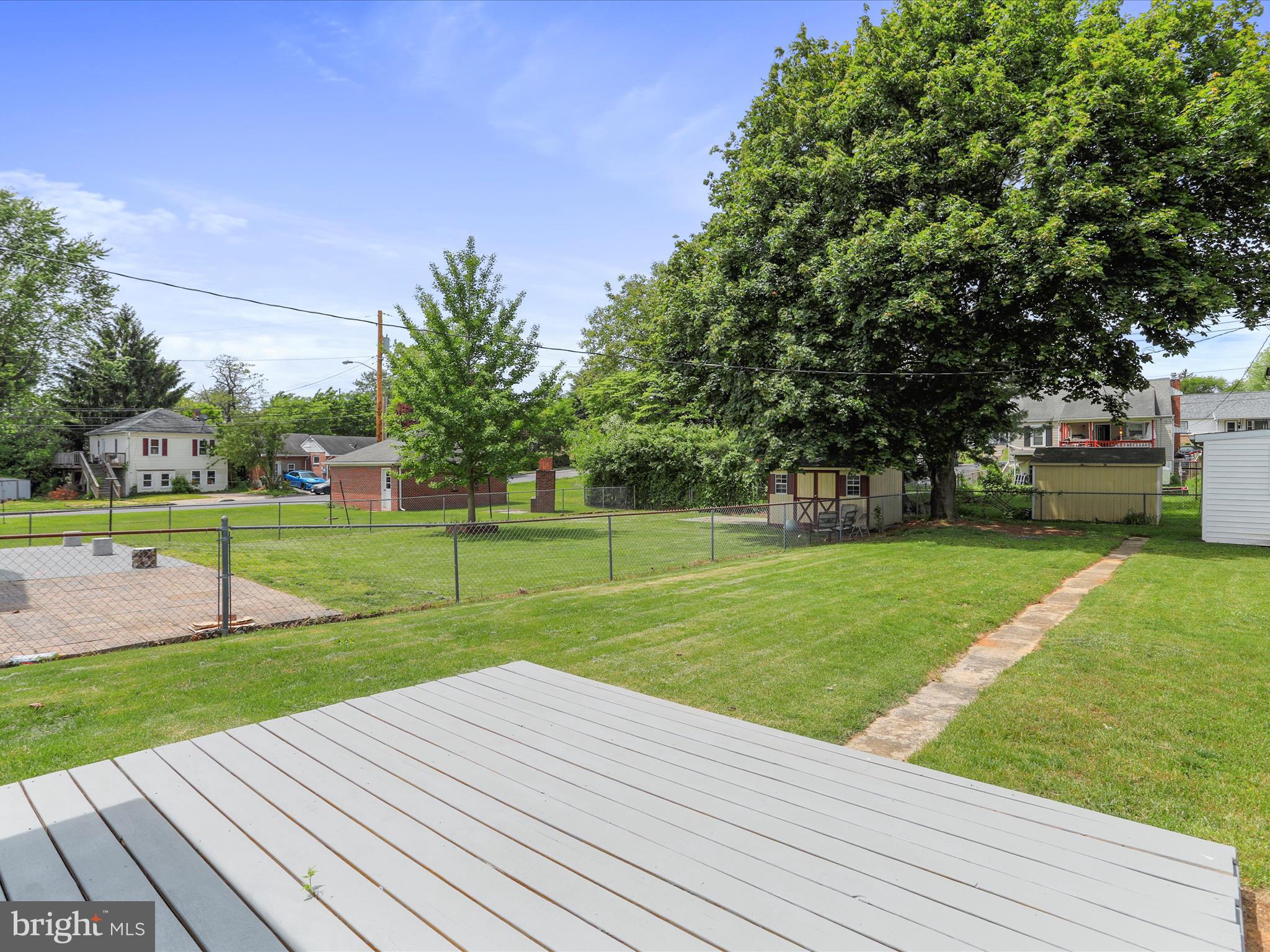 HAGERSTOWN - Residential