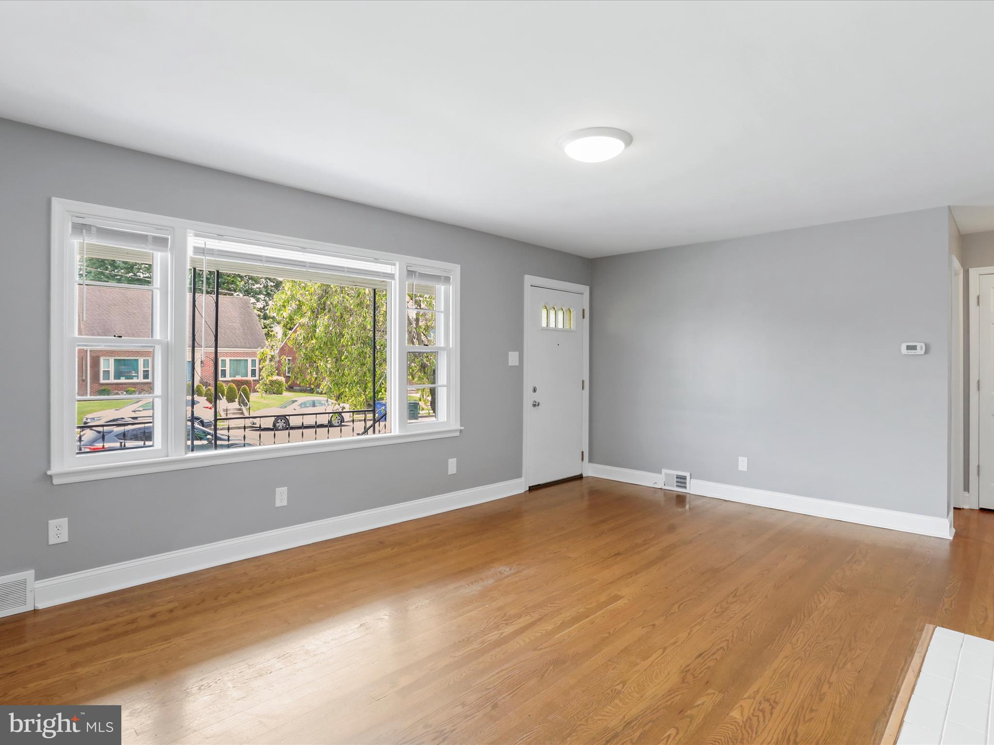 HAGERSTOWN - Residential