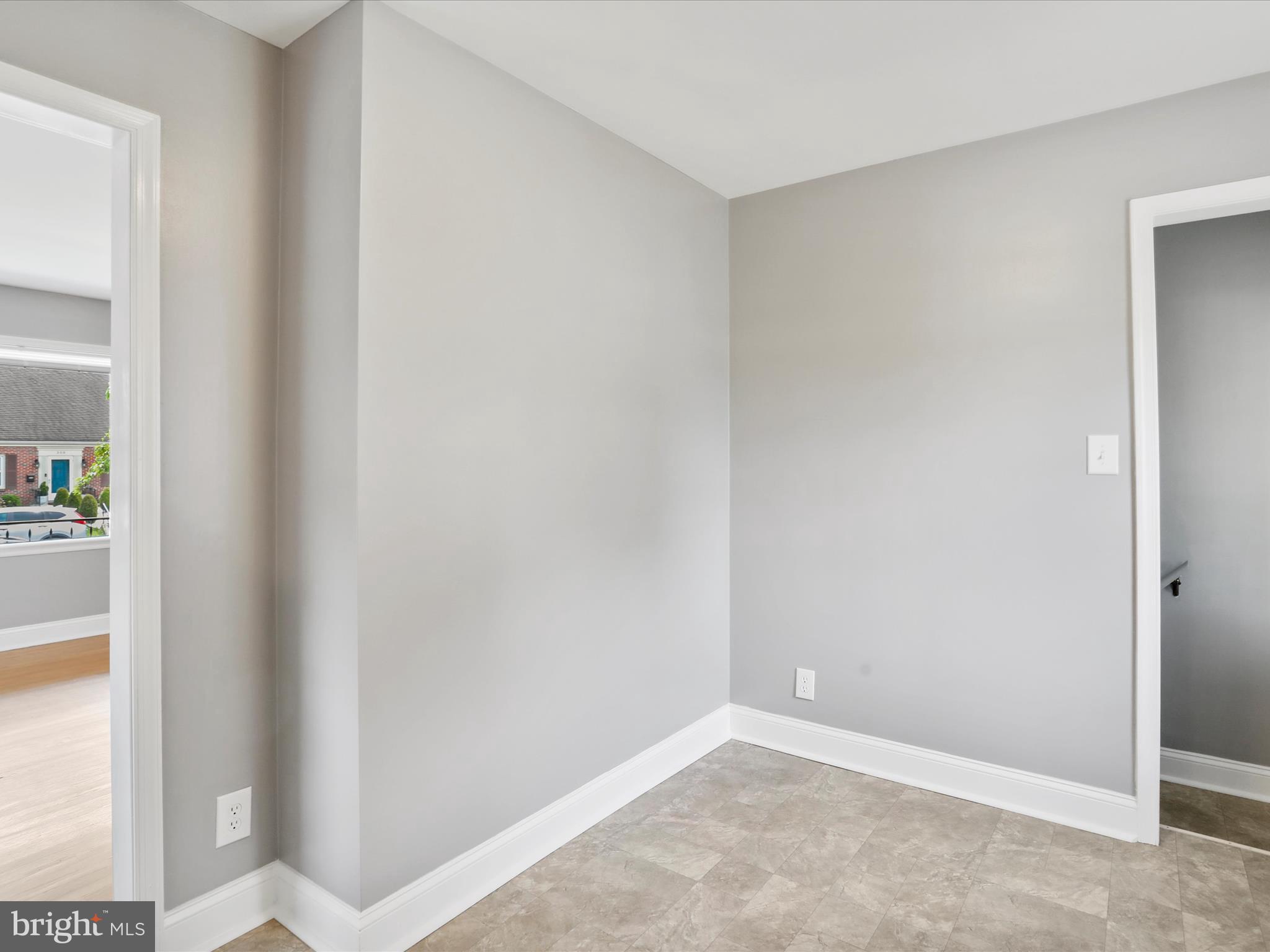 HAGERSTOWN - Residential