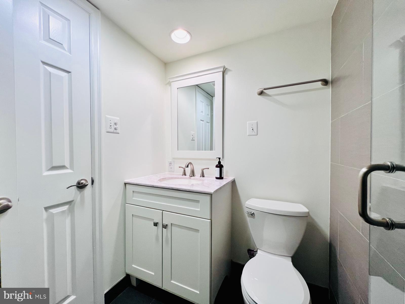 COURTHOUSE - Residential Lease