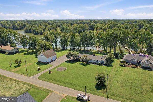 88 CANOE PL, MONTROSS, VA 22520 - Image 96b37384bc59aeebbf36ec48ded8ce2b/956704754