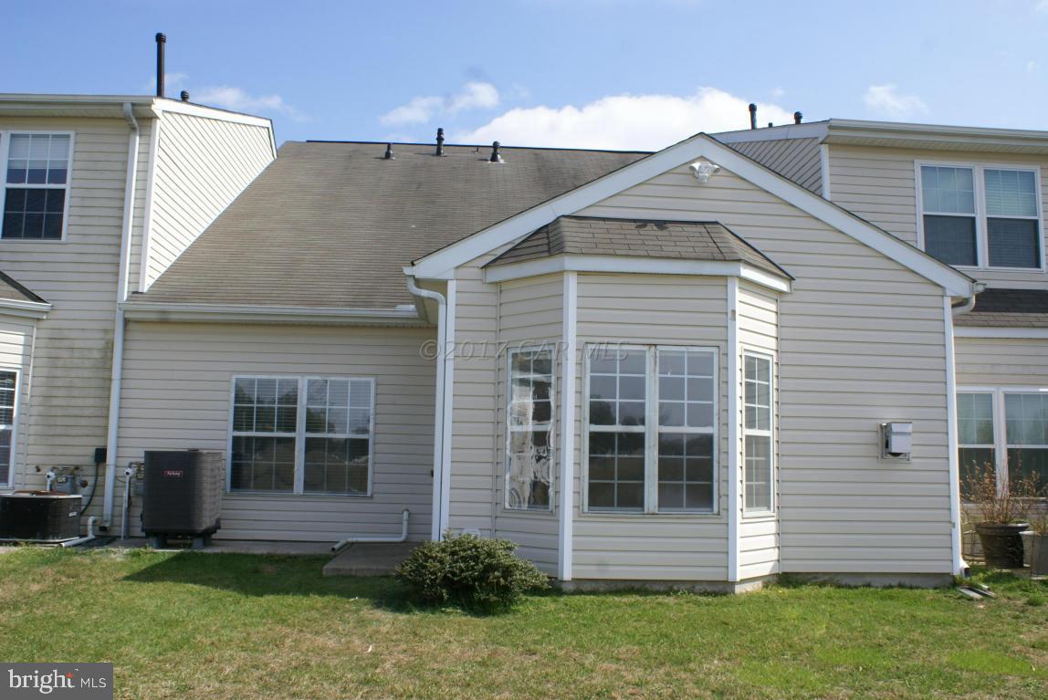 WOOD CREEK GOLF COMM - Residential