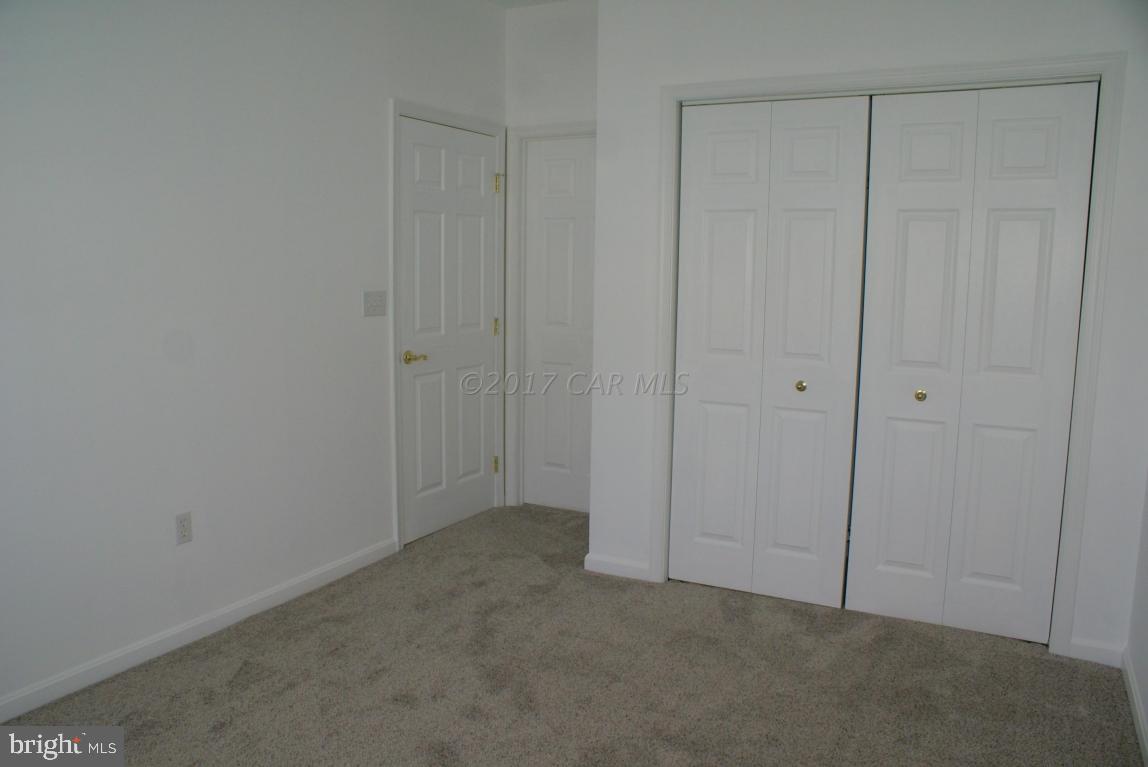 WOOD CREEK GOLF COMM - Residential