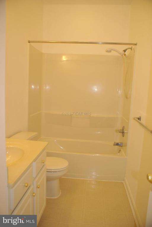 WOOD CREEK GOLF COMM - Residential