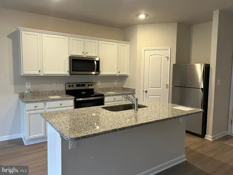 MLS: WVBE2048770