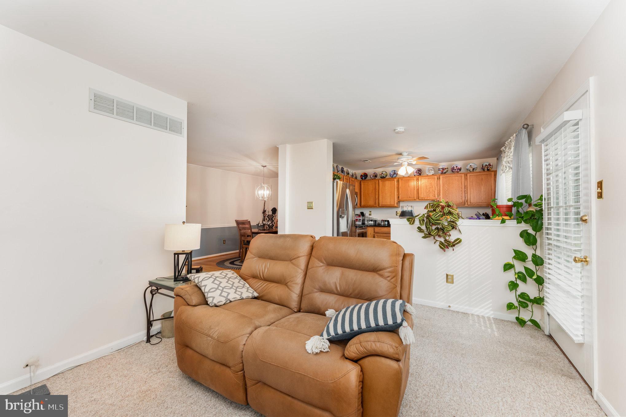 THORNHILL - Residential