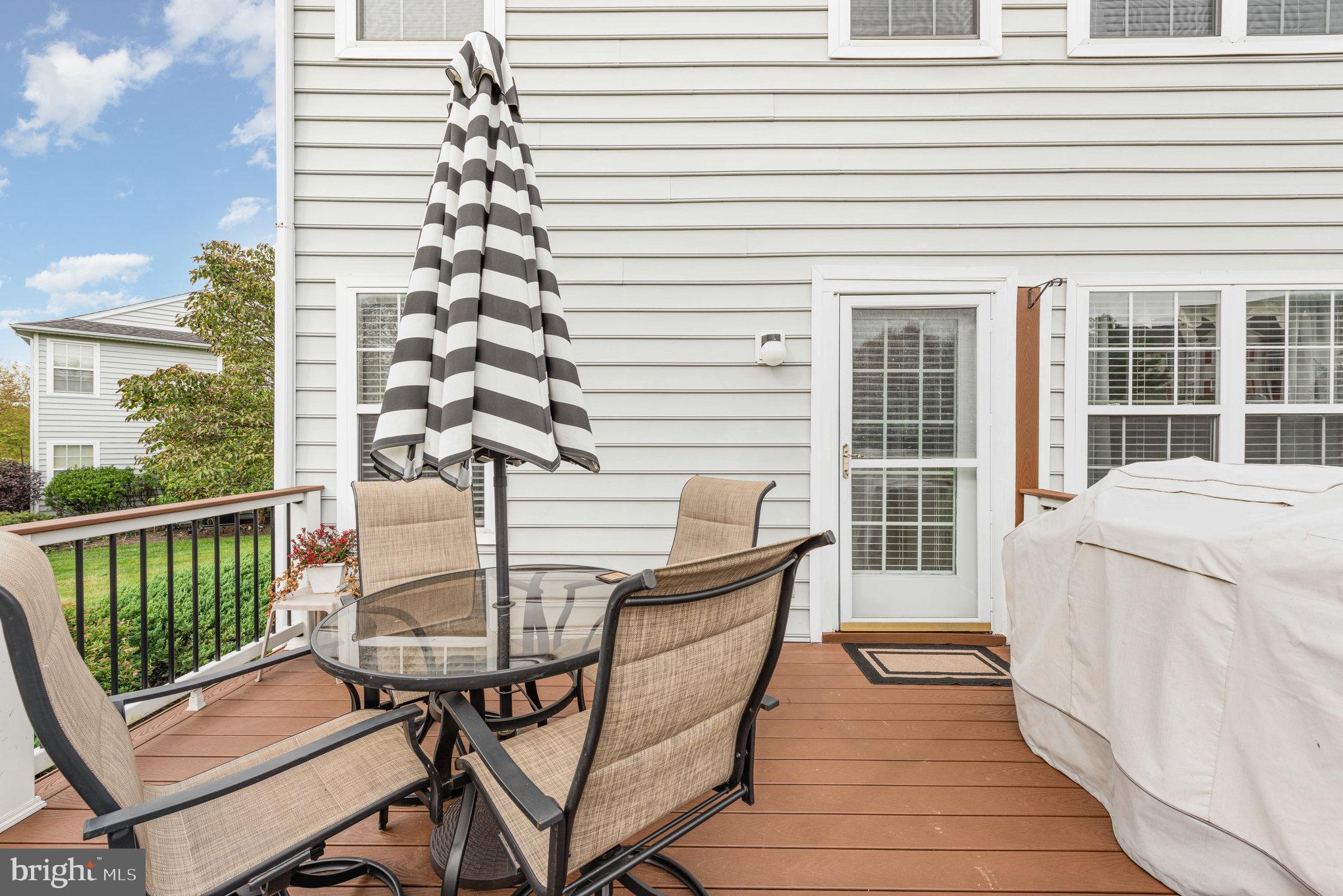 THORNHILL - Residential