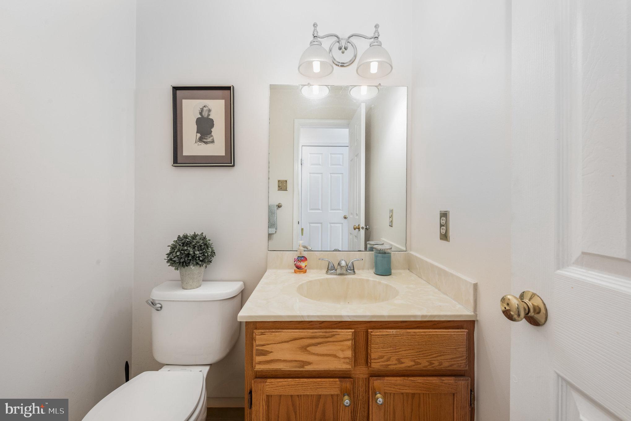 THORNHILL - Residential