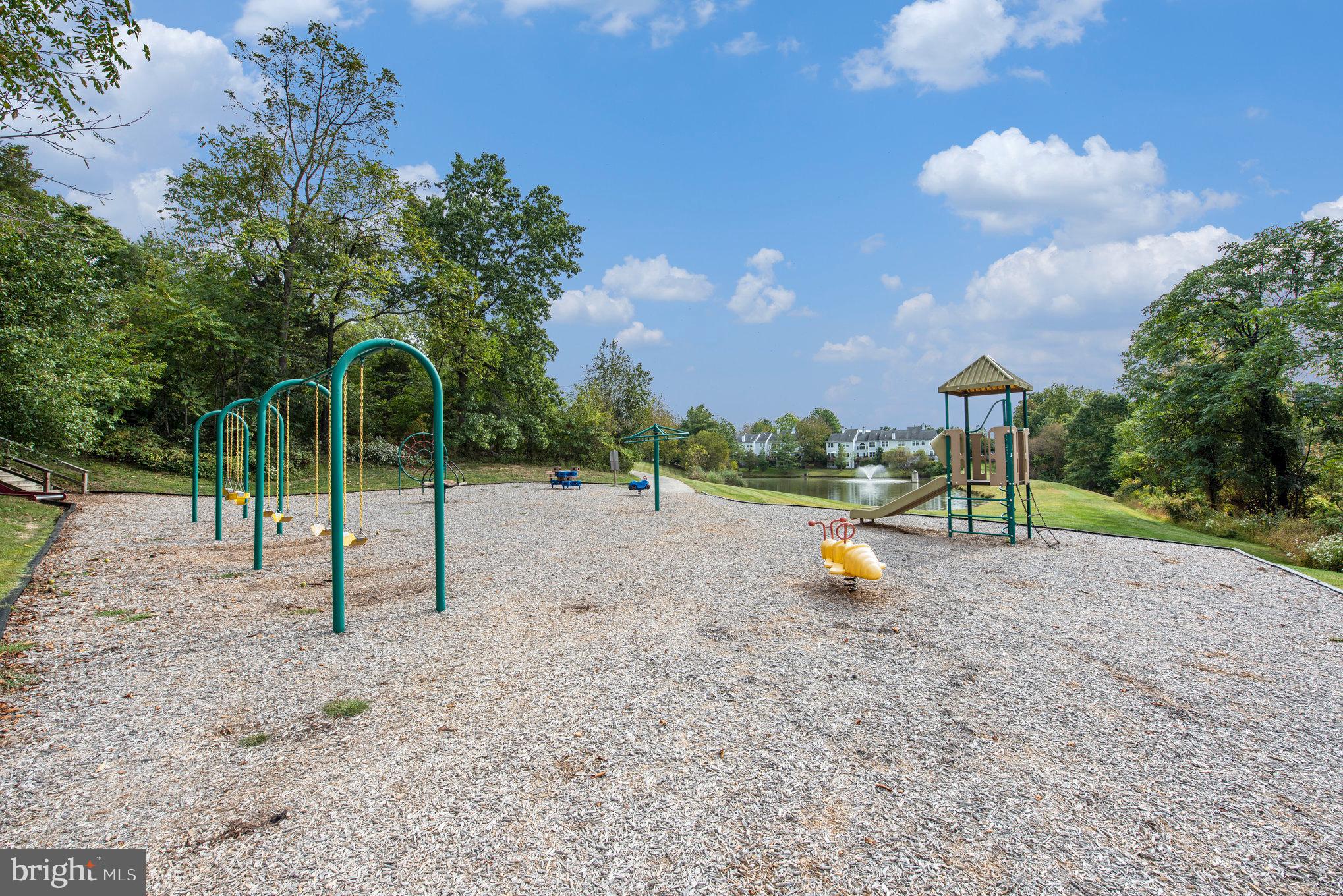 THORNHILL - Residential