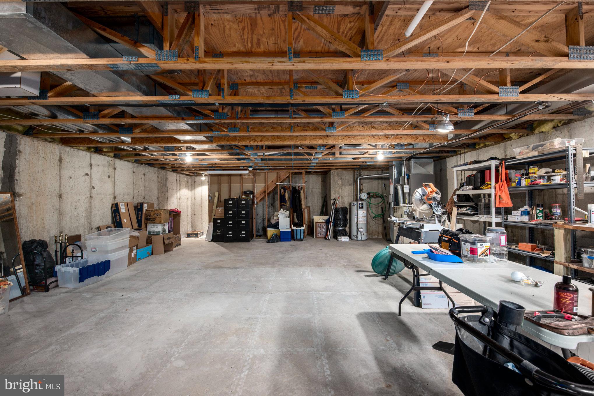 THORNHILL - Residential