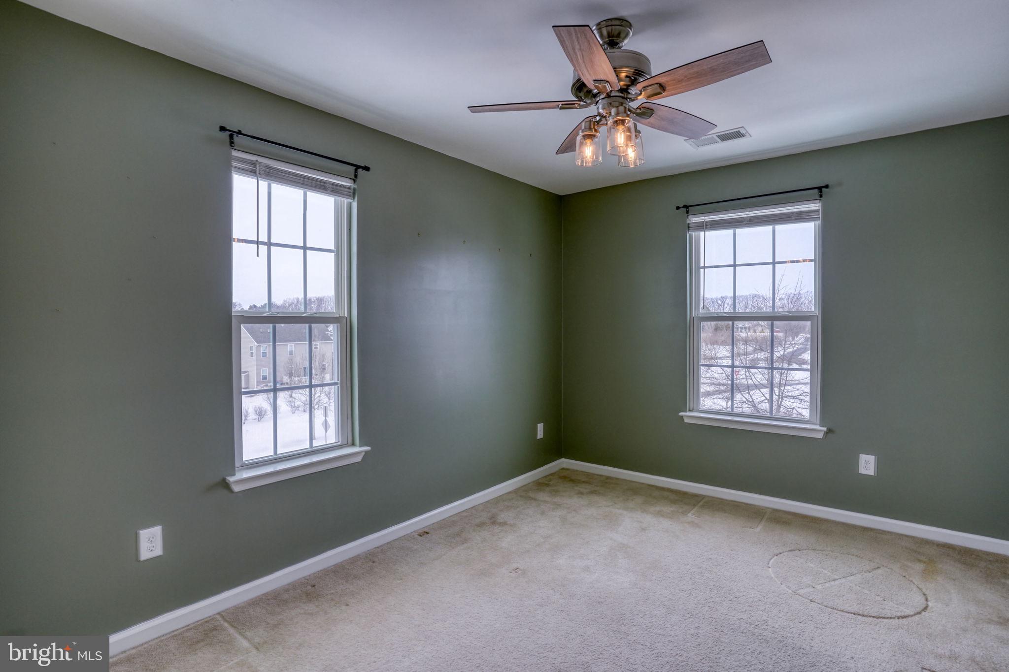 HIGH HOOK FARMS - Residential