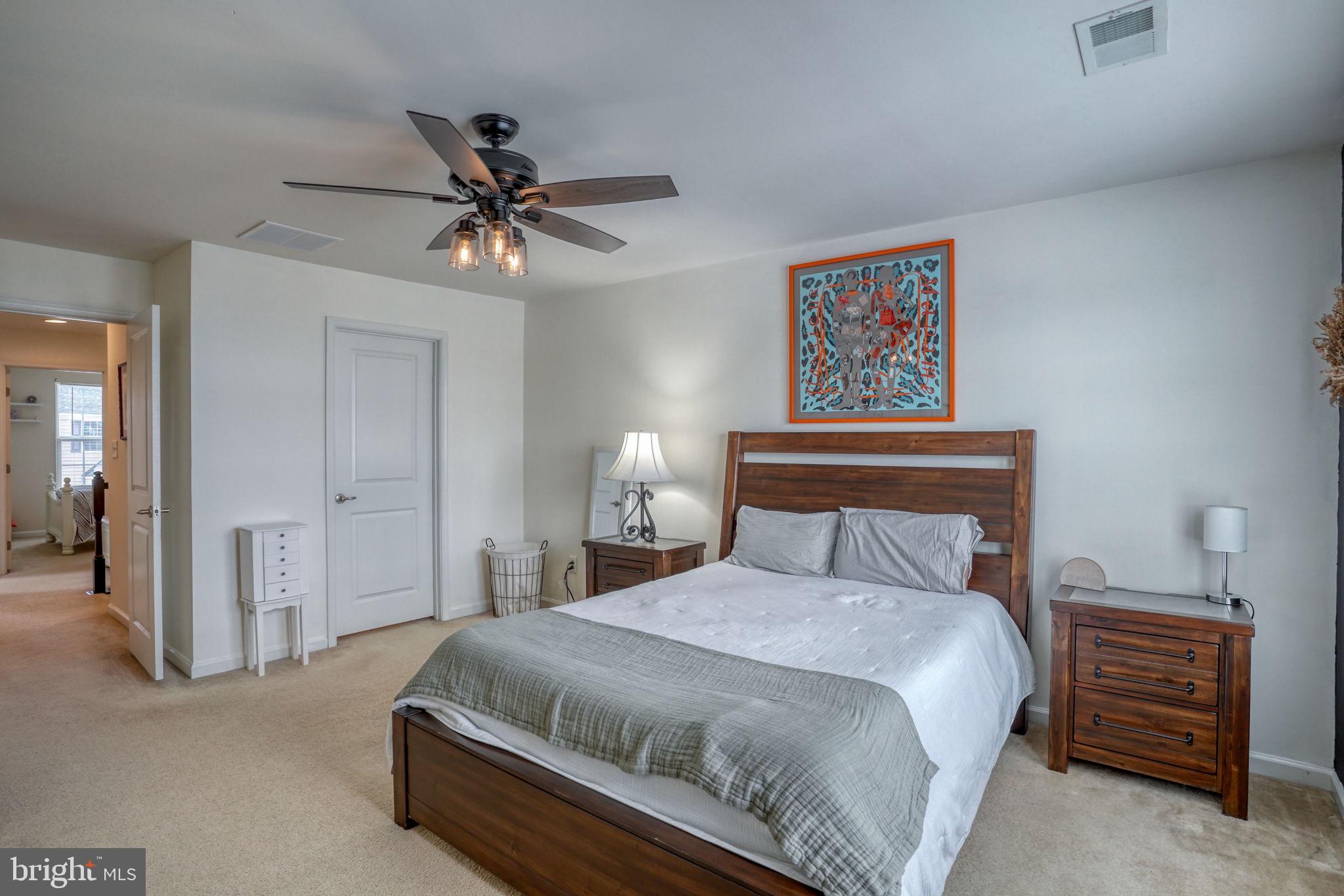 HIGH HOOK FARMS - Residential