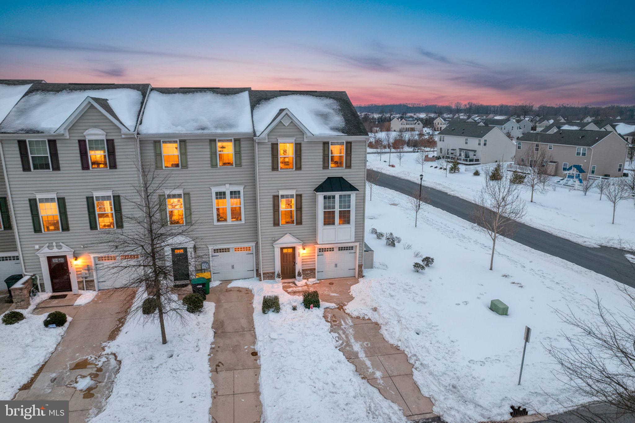 HIGH HOOK FARMS - Residential