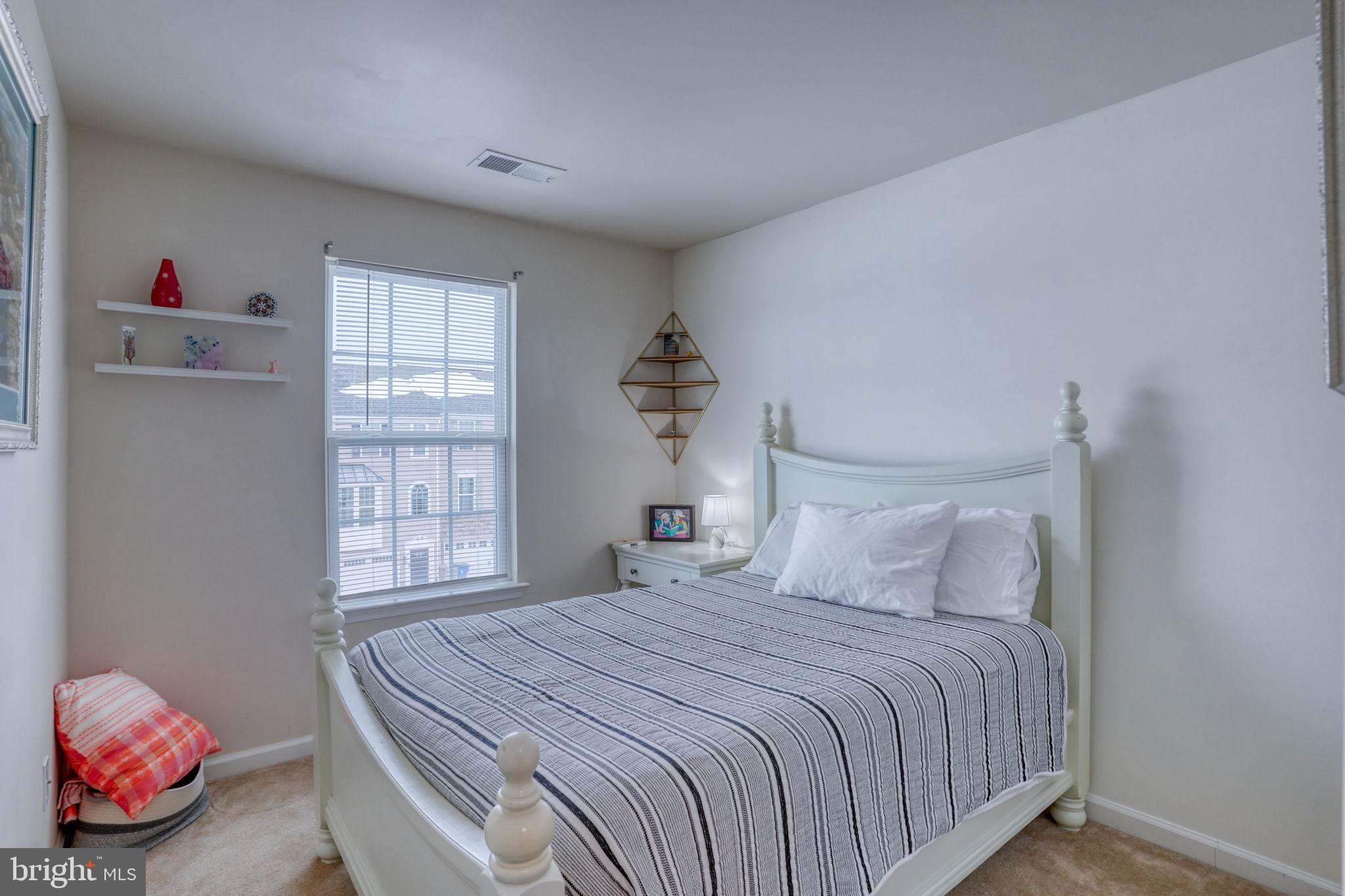 HIGH HOOK FARMS - Residential