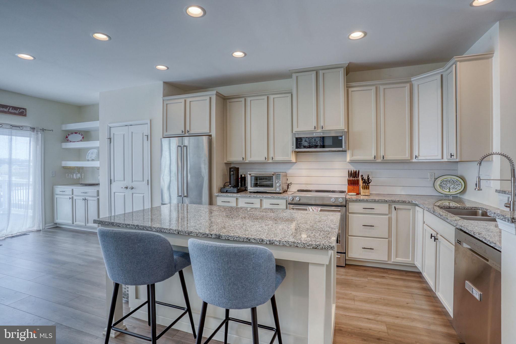 HIGH HOOK FARMS - Residential