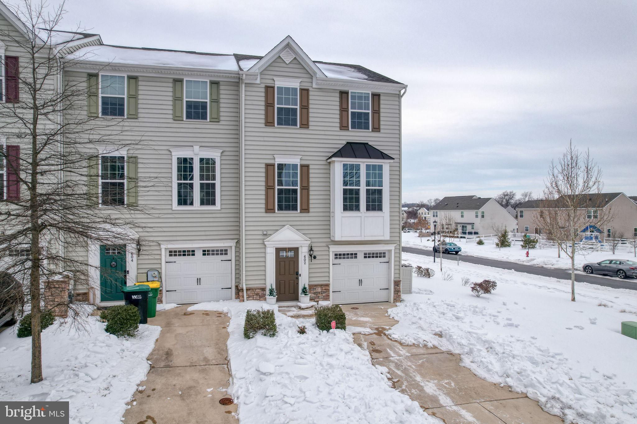 HIGH HOOK FARMS - Residential