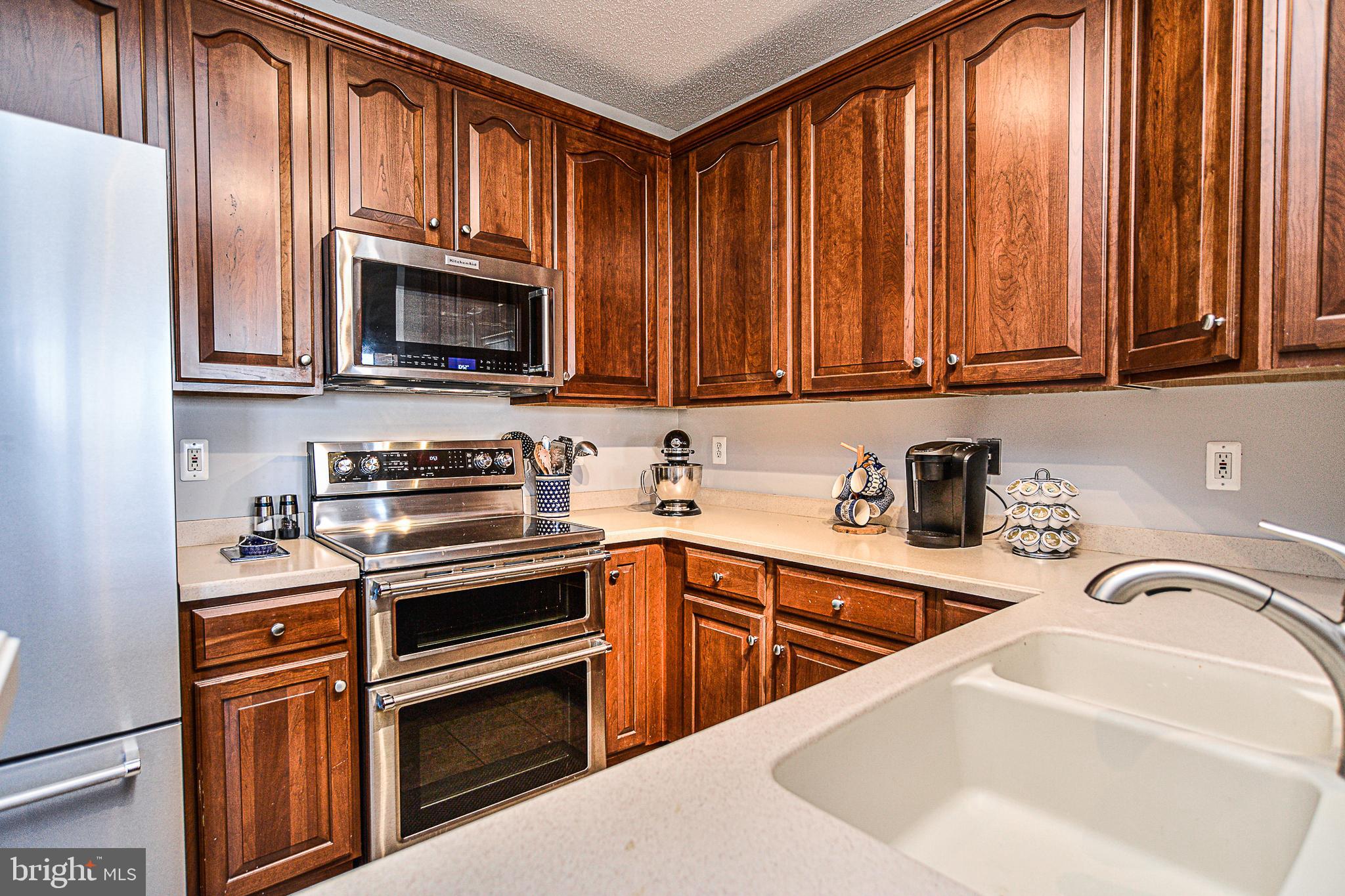 MADISON PARK AT WEST MARKET - Residential