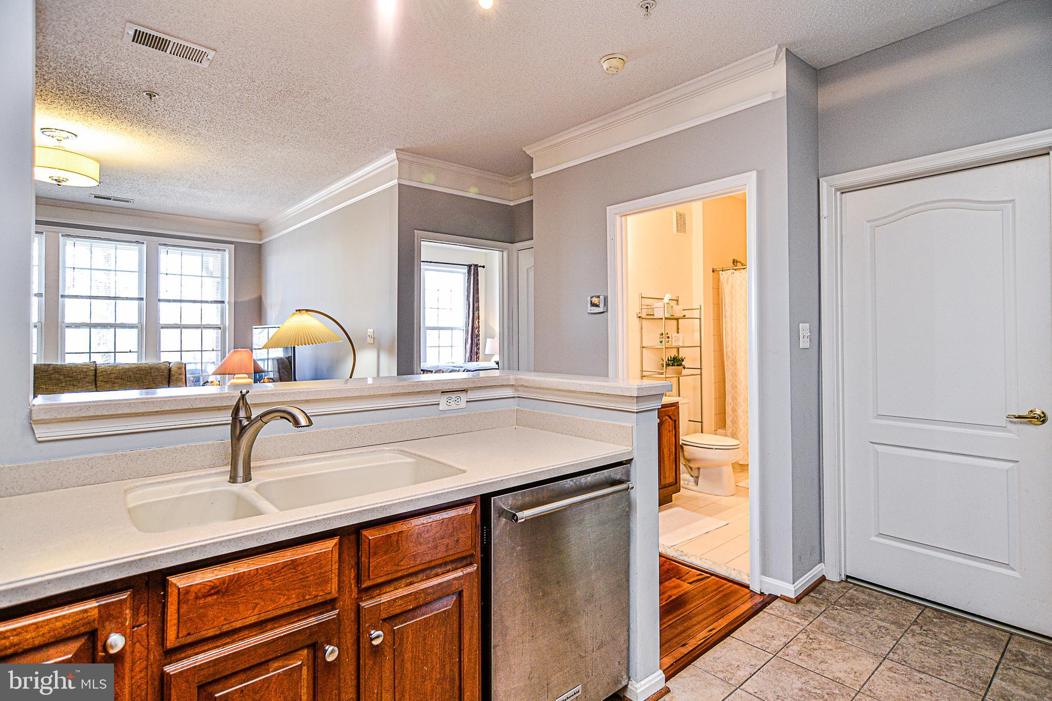 MADISON PARK AT WEST MARKET - Residential