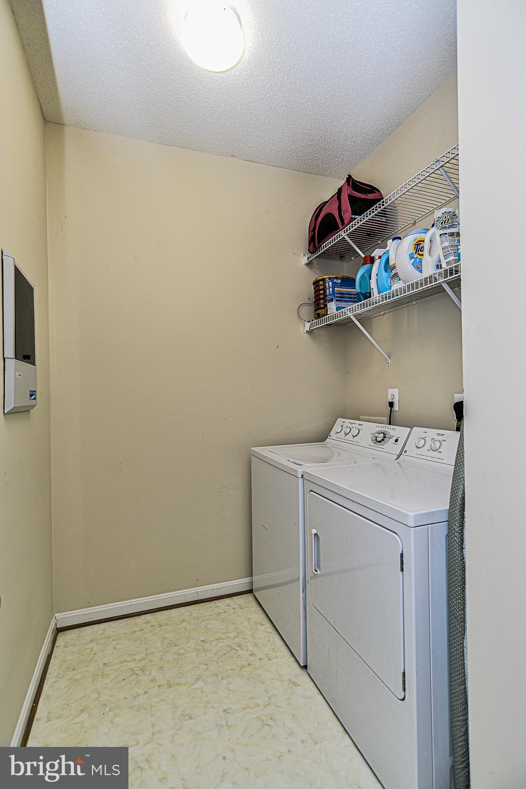 MADISON PARK AT WEST MARKET - Residential