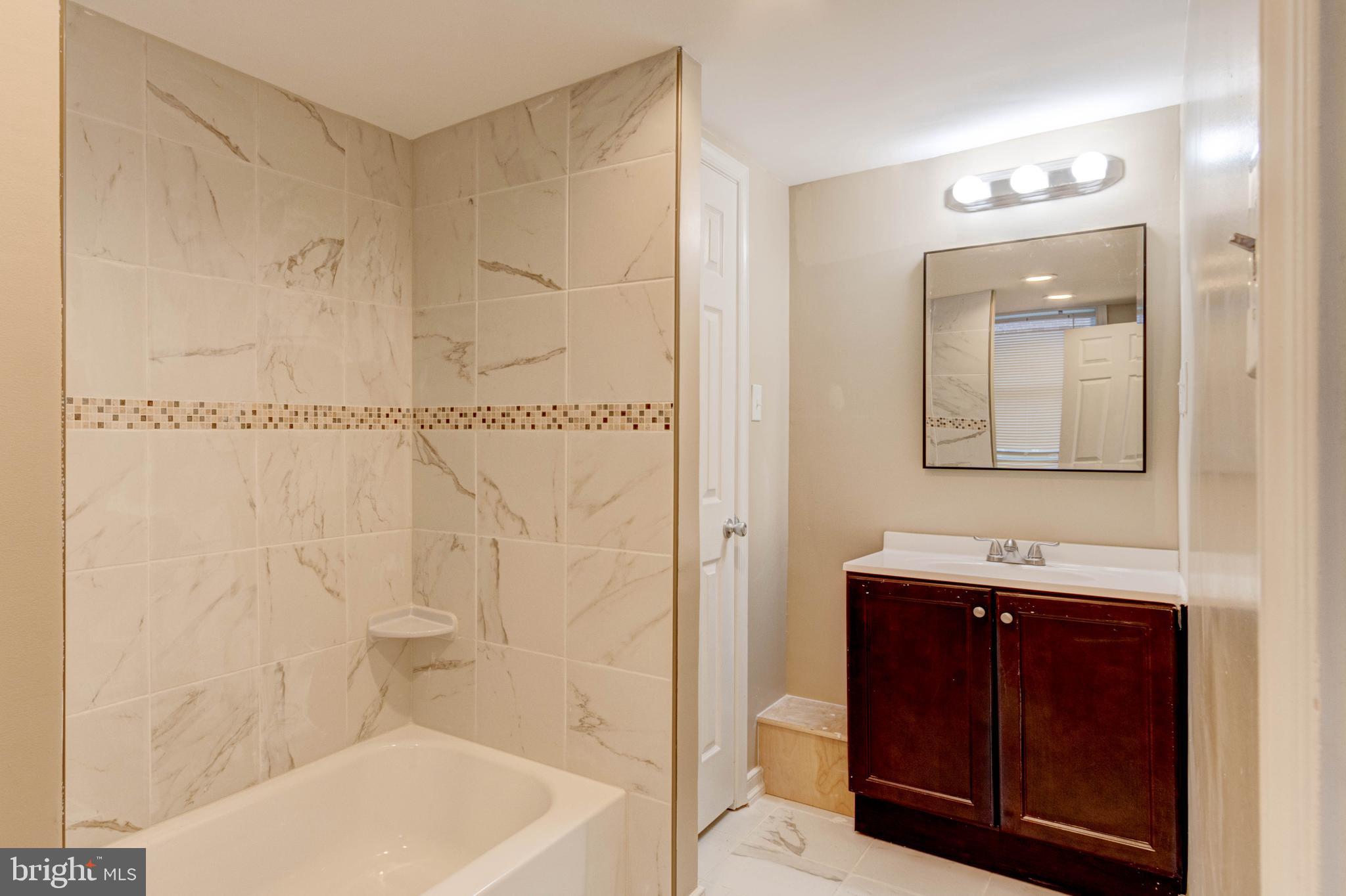 HALETHORPE - Residential