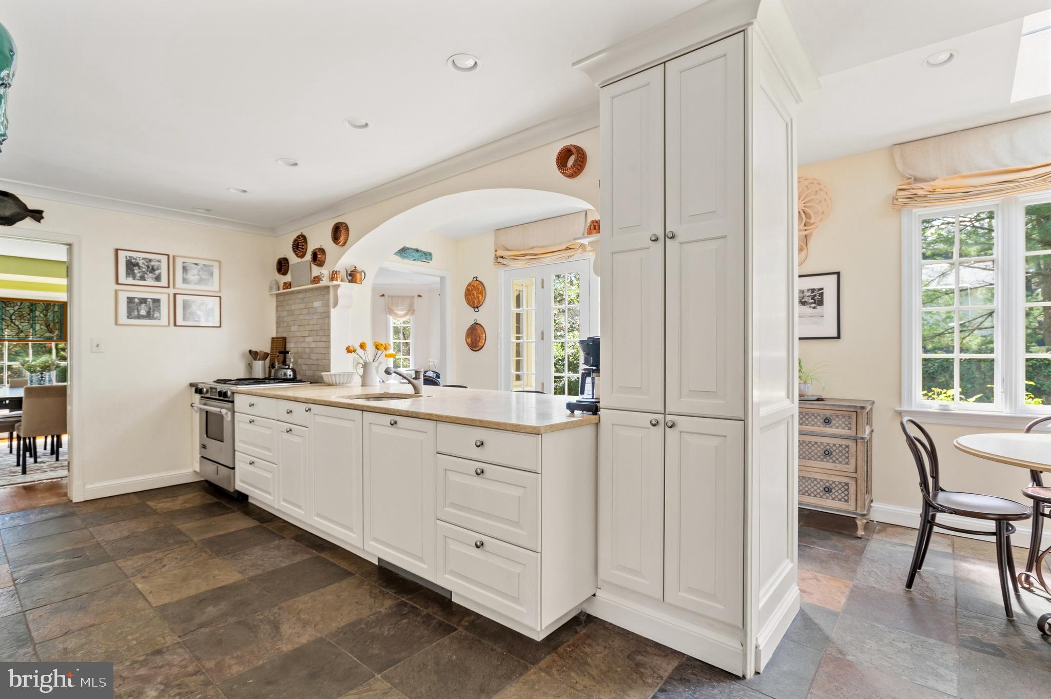 WESTMORELAND HILLS - Residential