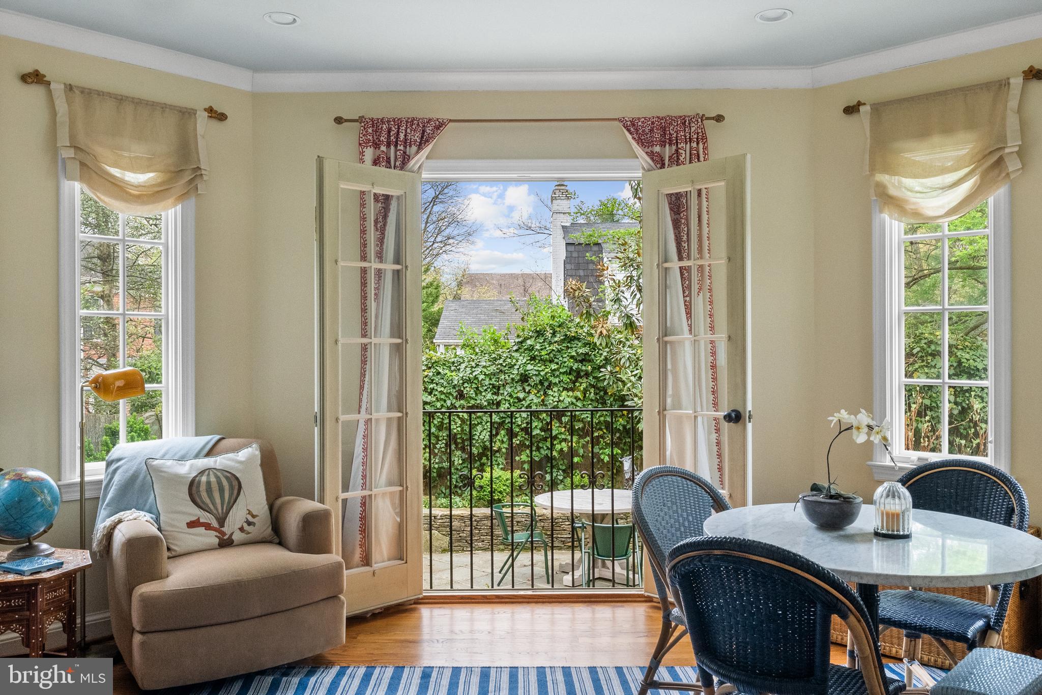 WESTMORELAND HILLS - Residential