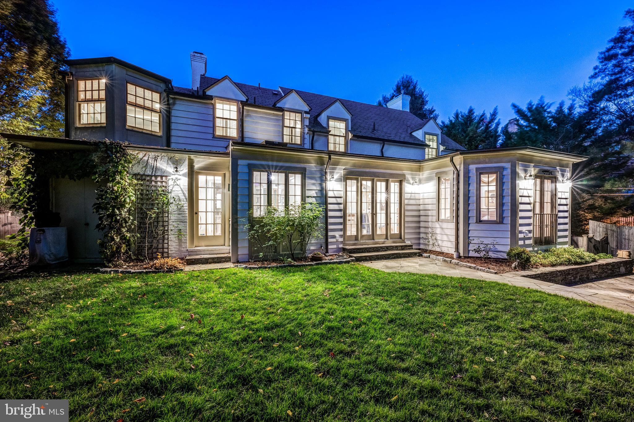 WESTMORELAND HILLS - Residential