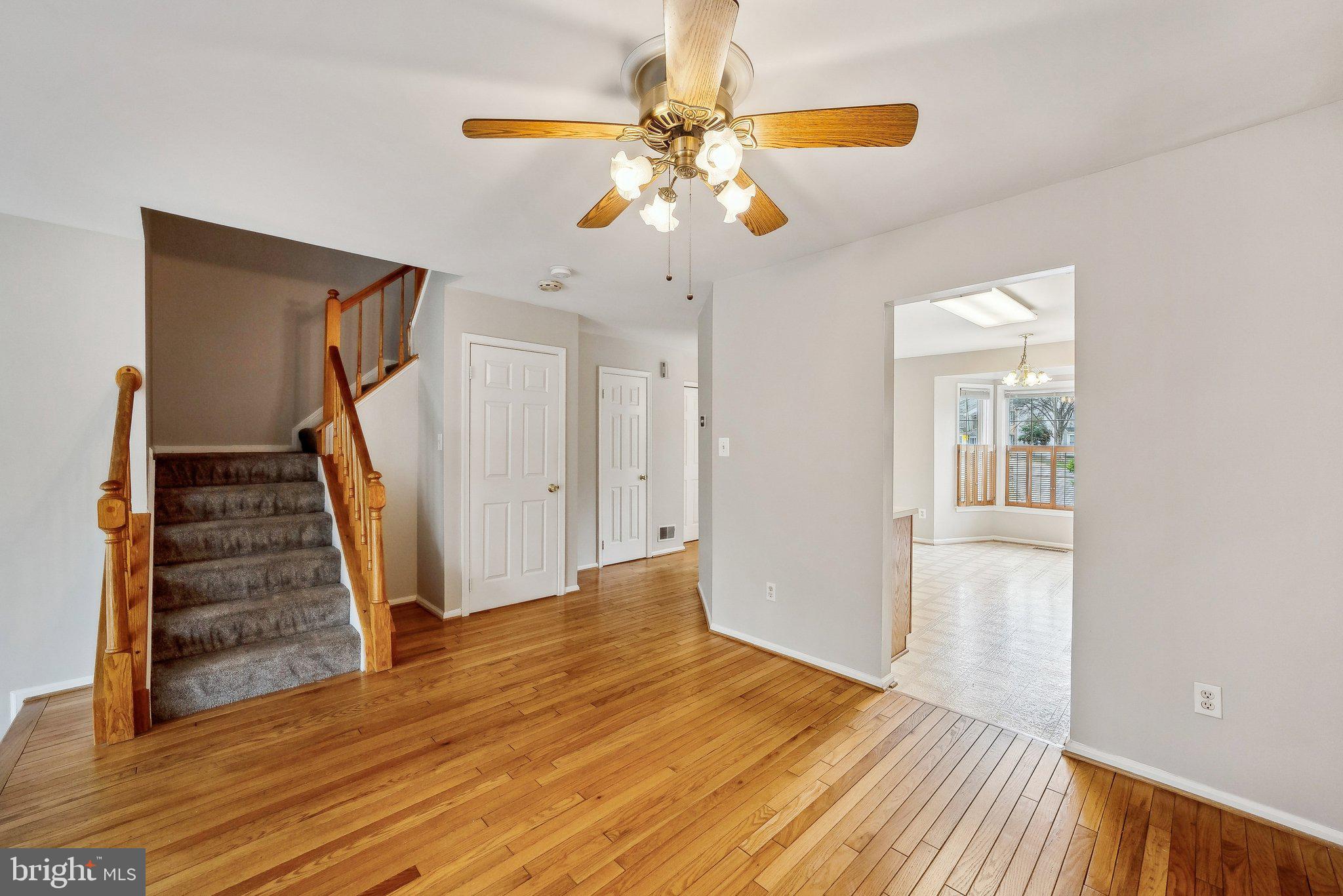 LAKE RIDGE - Residential