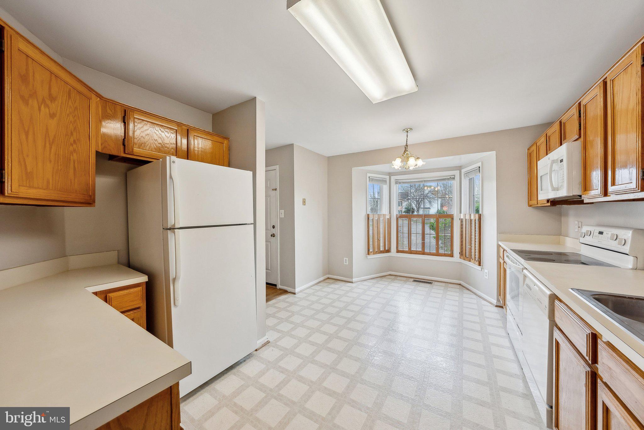 LAKE RIDGE - Residential