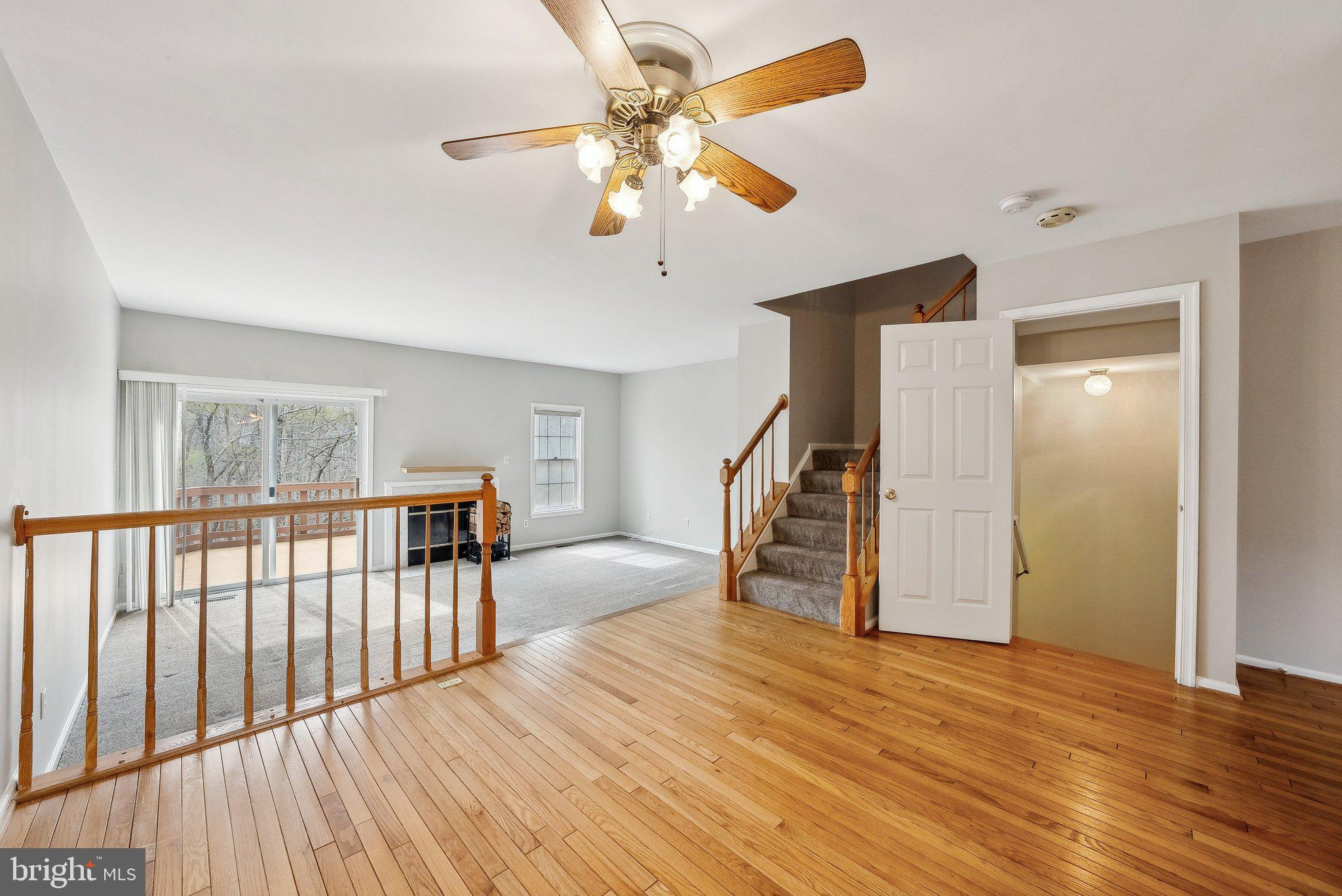 LAKE RIDGE - Residential