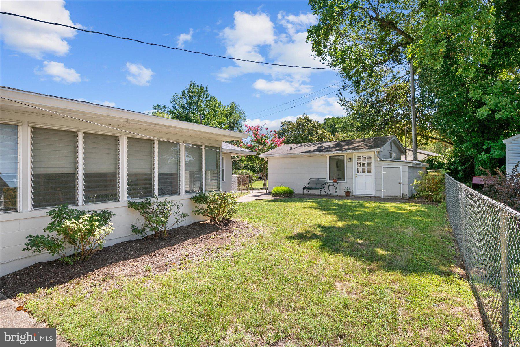 3 SHERIDAN ROAD