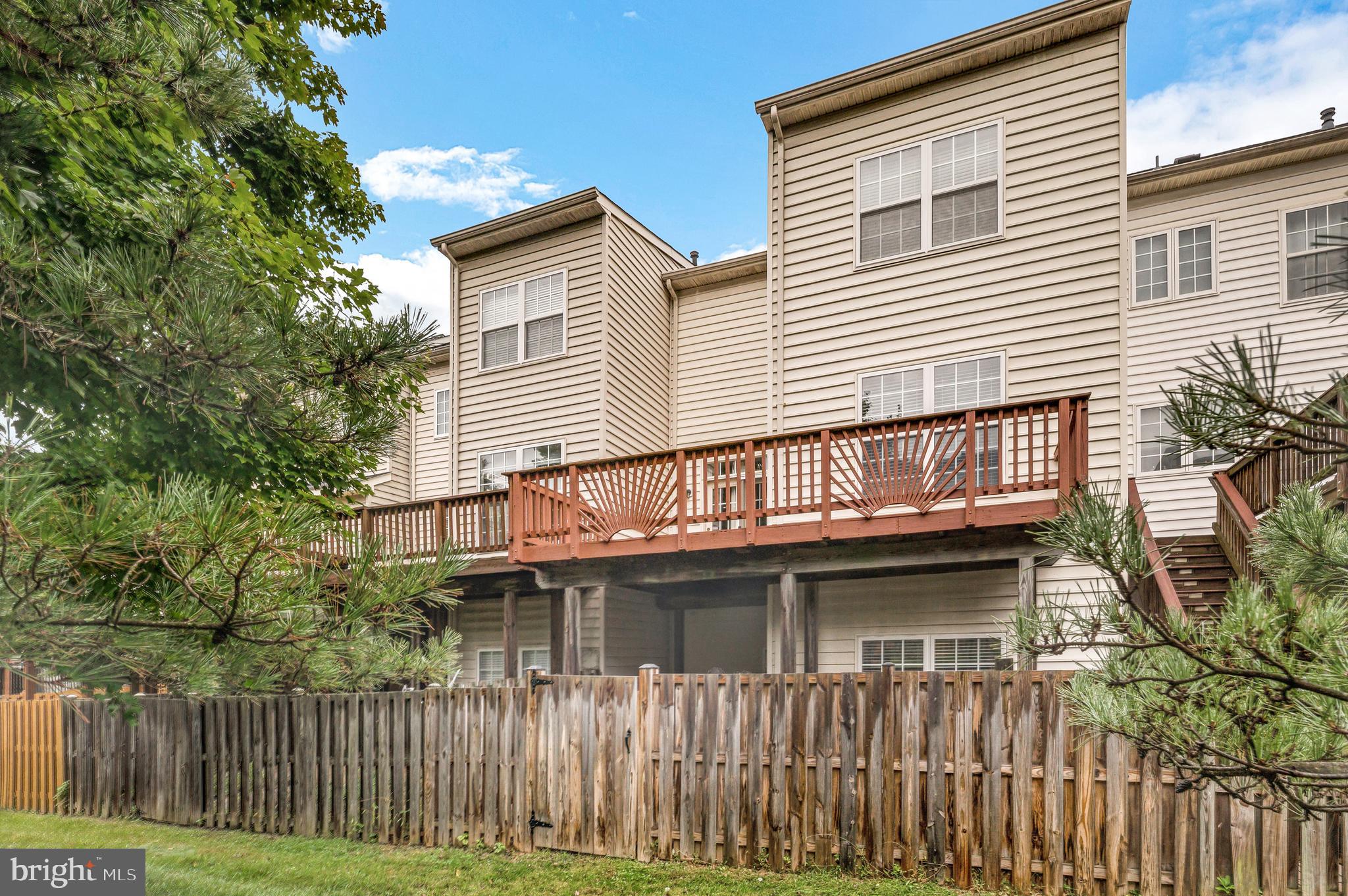 BUCKLEYS RESERVE - Residential Lease