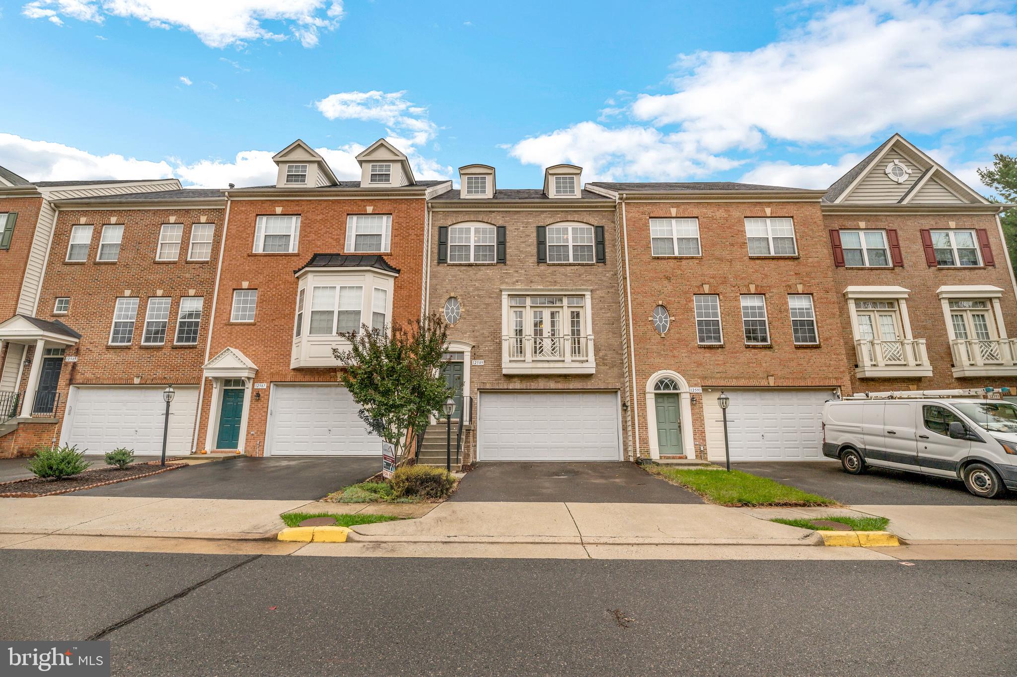 BUCKLEYS RESERVE - Residential Lease