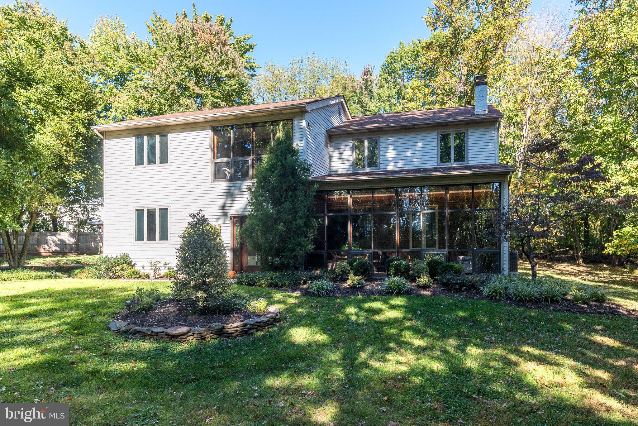 1407 SOUTHWIND WAY