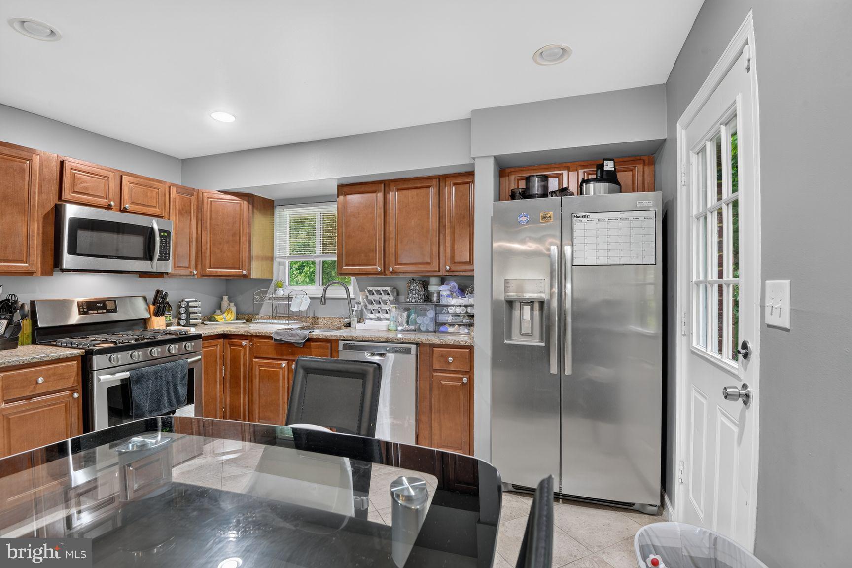 5 PEPPER MILL DRIVE