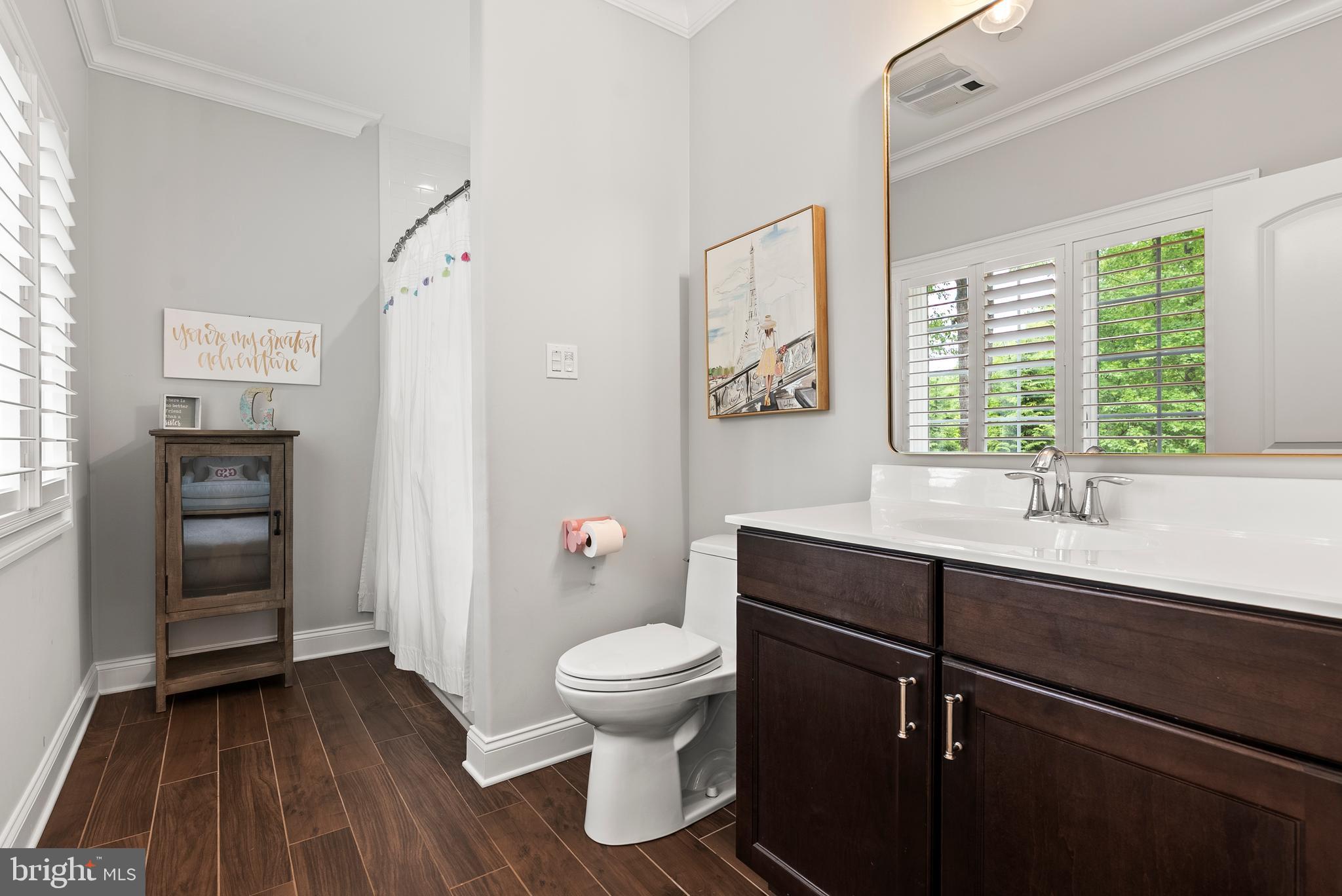 HUNT CUP HILL - Residential