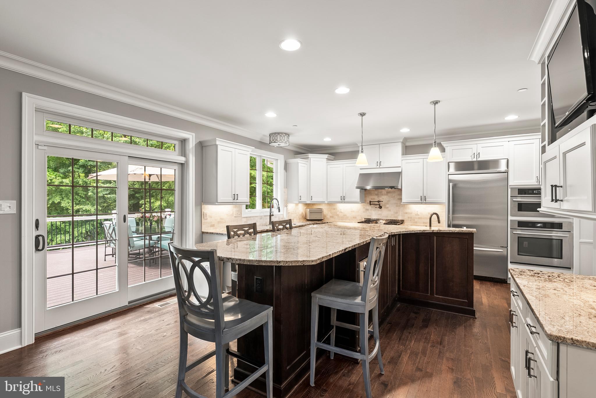 HUNT CUP HILL - Residential