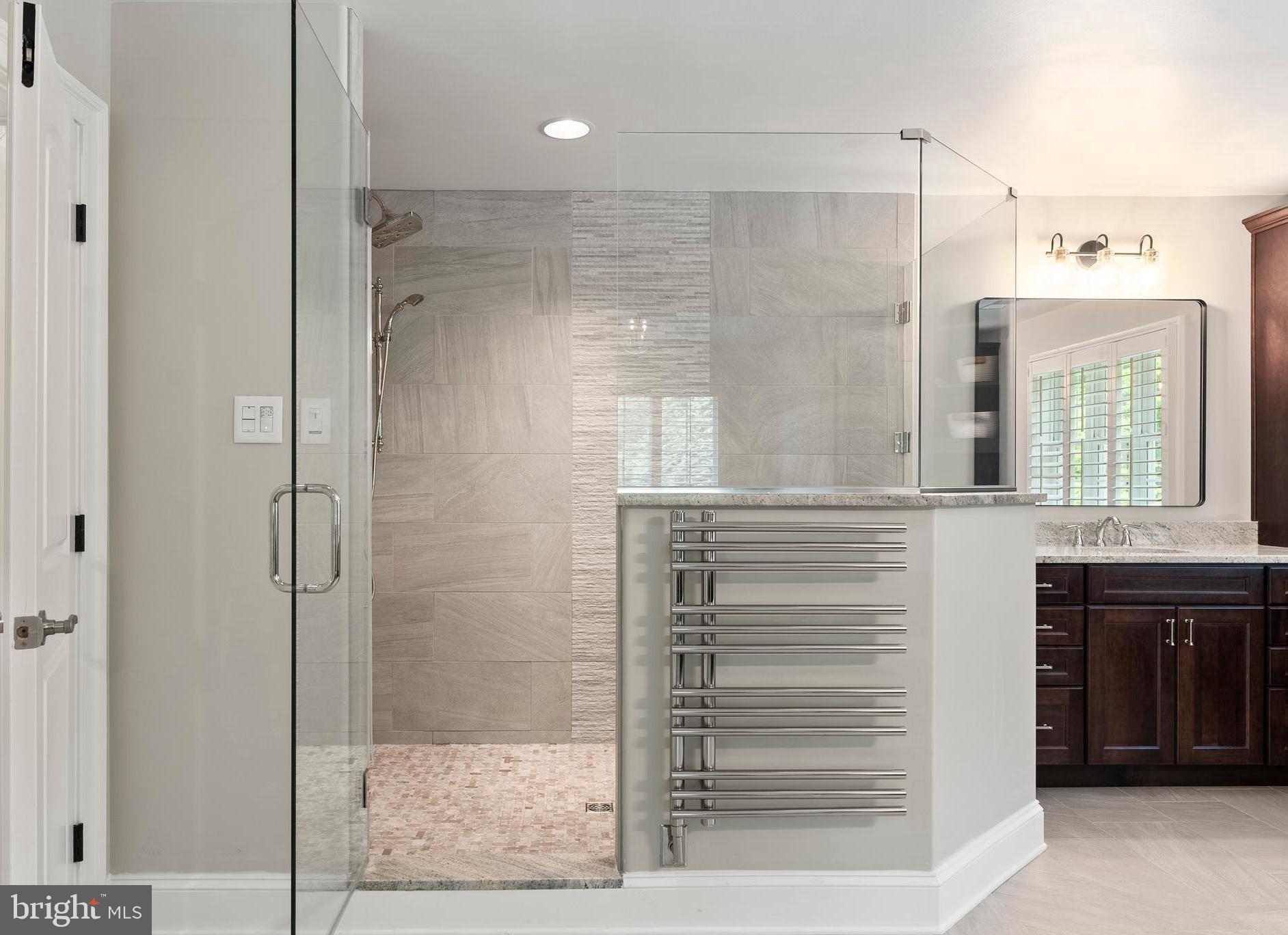 HUNT CUP HILL - Residential