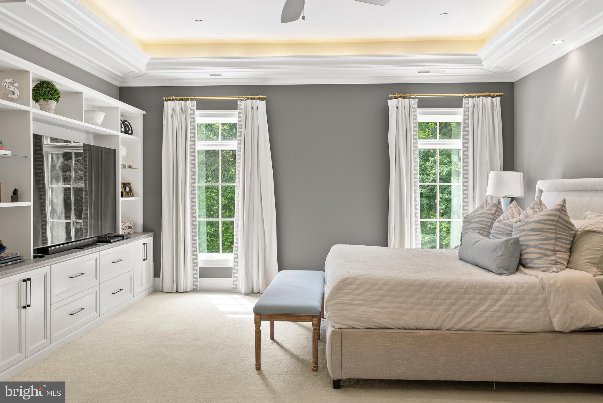 HUNT CUP HILL - Residential