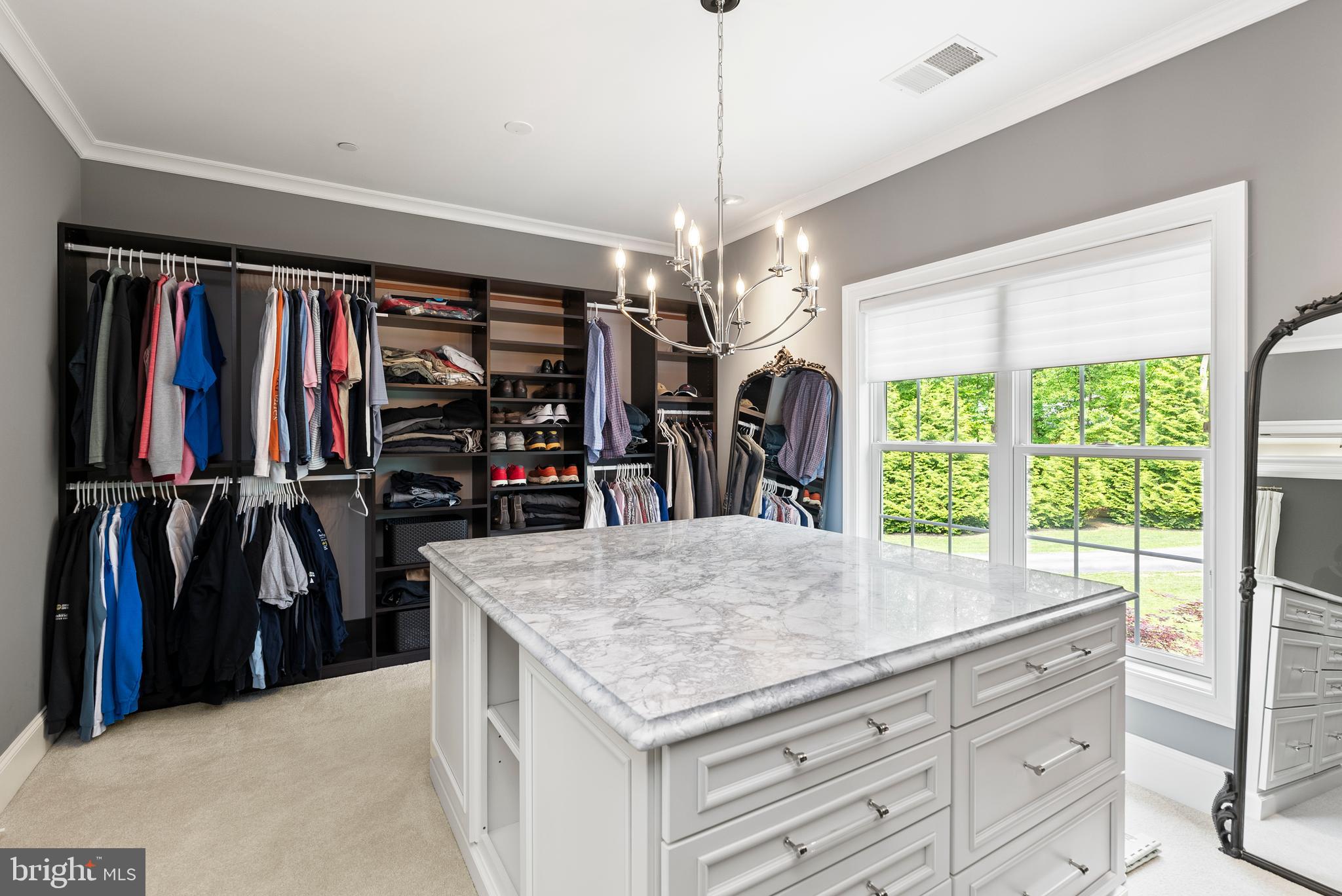 HUNT CUP HILL - Residential